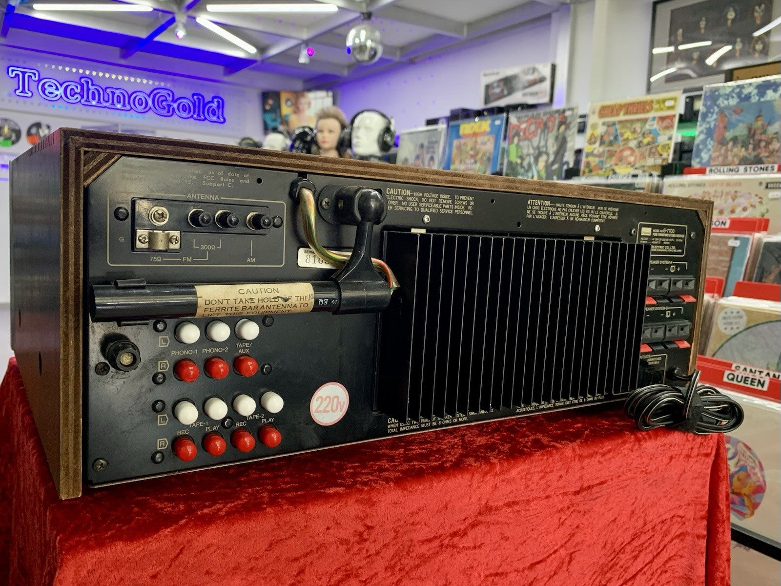 SANSUI G 7700 Top Stereo Receiver 2 X 120 Watts RMS Vintage 1979 WORK GOOD LOOK