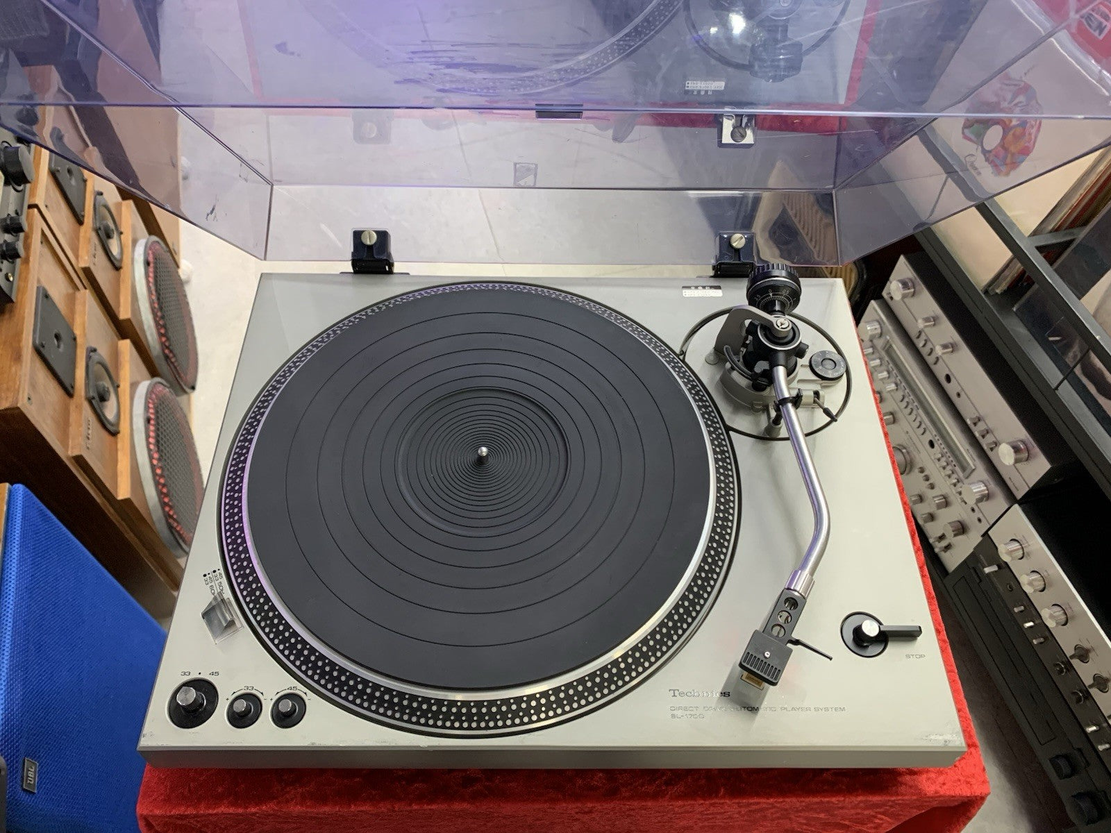 Technics SL 1700 Direct Drive Automatic Turntable VINTAGE 1976 Working Good Look