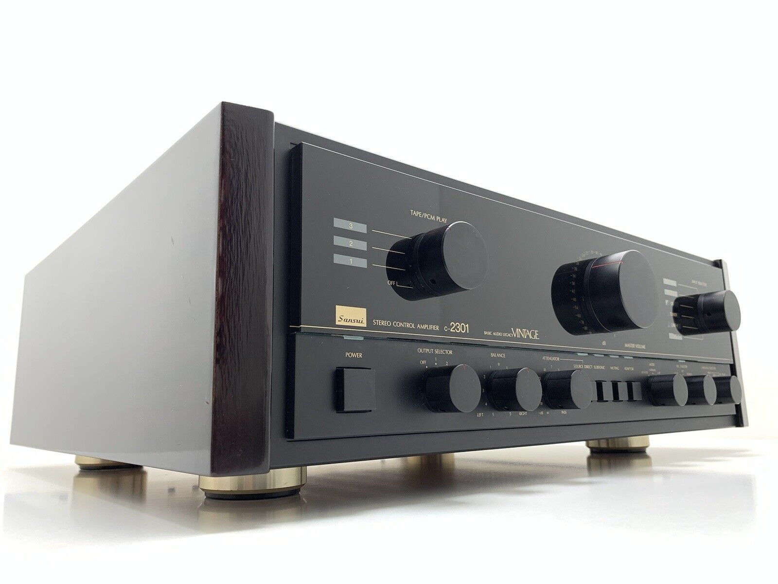 SANSUI C-2301 Stereo Pre Amplifier Vintage 1985 High End WORK Good Look