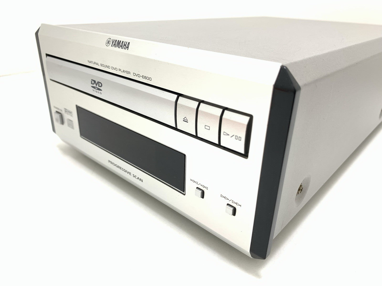 YAMAHA DVD E600 CD DVD Compact Disc Player High End WORK Good Look