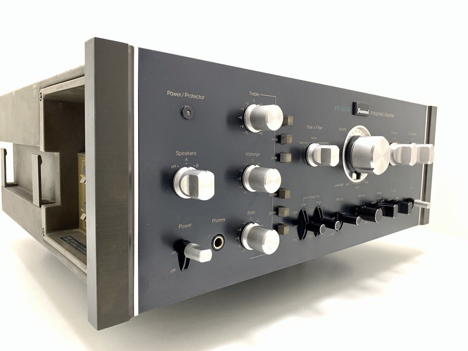 SANSUI AU 11000 RARE Integrated Stereo Amplifier 220W RMS Vintage 1975 GOOD LOOK