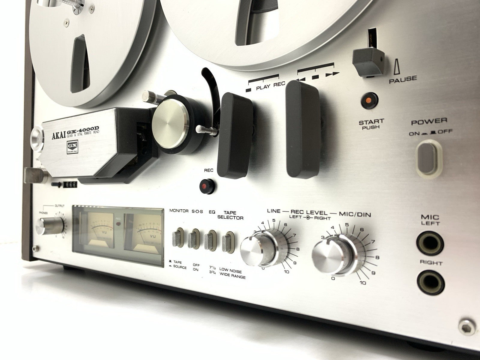 AKAI GX 4000D Reel to Reel Stereo 3Head 4 Track Tape Vintage 1976 WORK Good Look