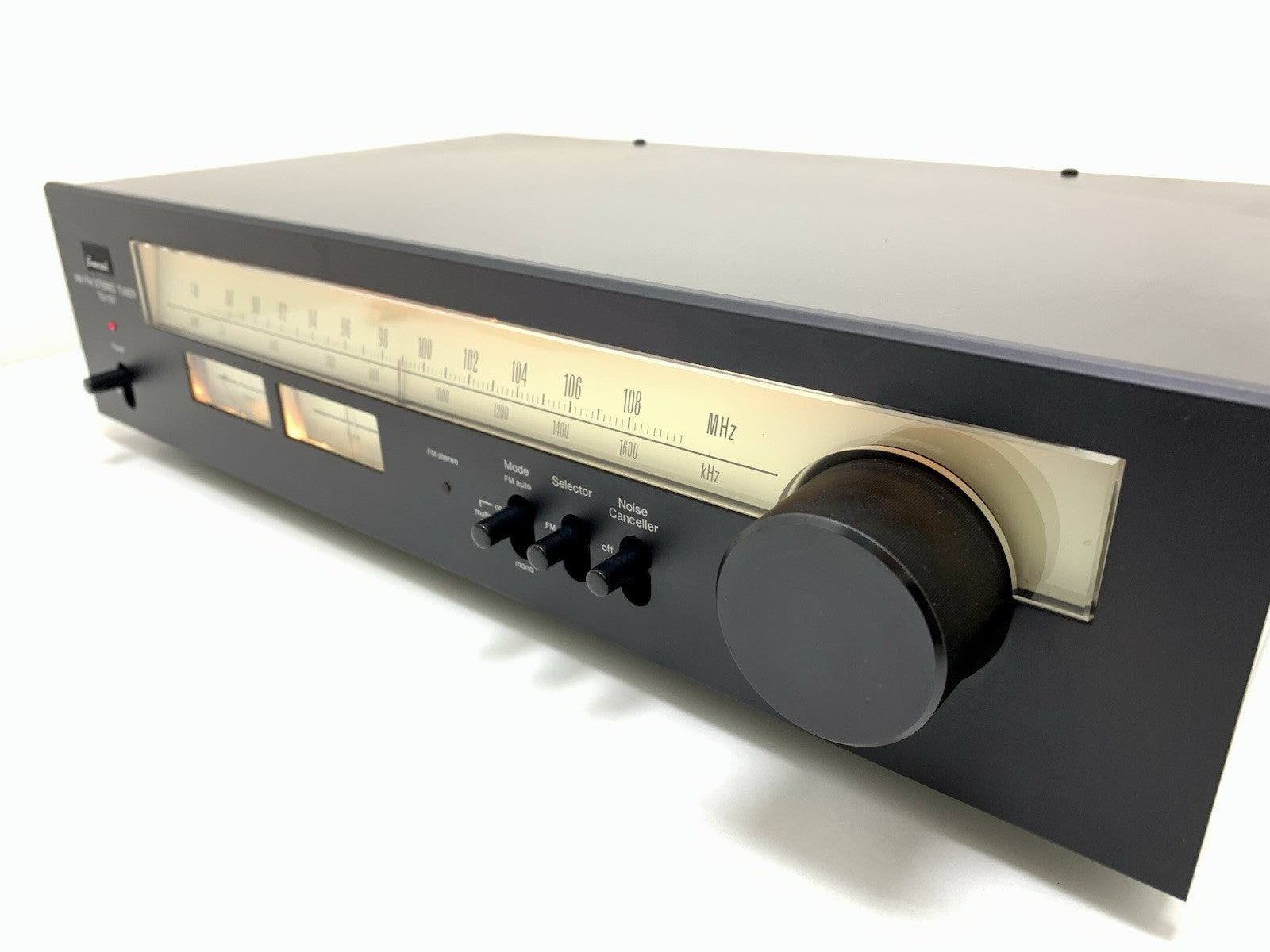 SANSUI TU 317 AM/FM Stereo Tuner Vintage 1978 High End Working 100% Good Look