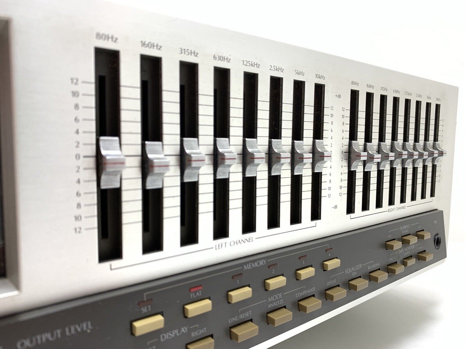 SANSUI SE-9 Stereo Graphic Computer Equalizer Spectrum Analyzer WORK Good Look