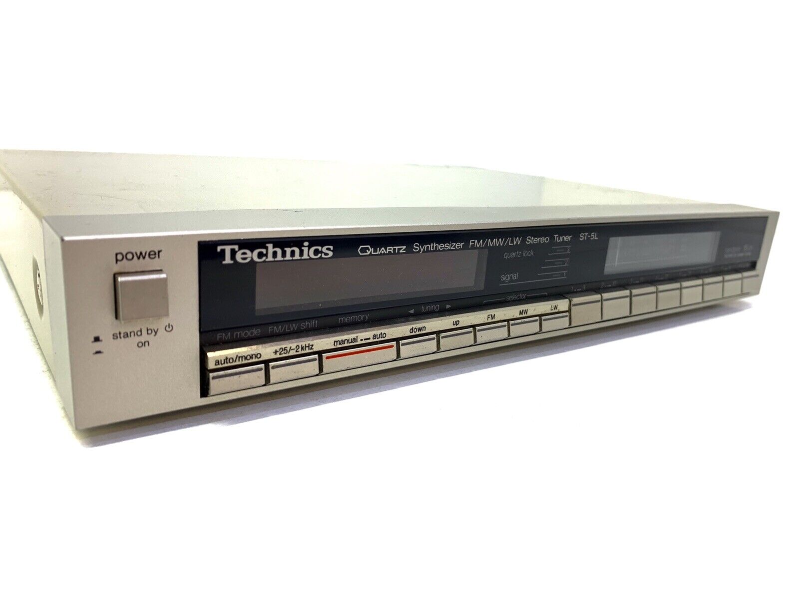 TECHNICS ST-5L Synthesizer FM/MW/LW Stereo Digital Tuner High End Vintage 1982