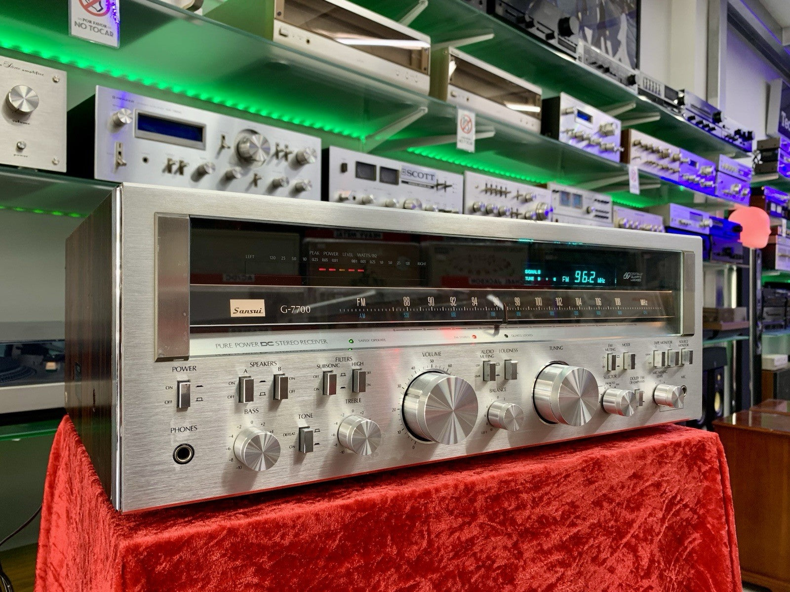 SANSUI G 7700 Top Stereo Receiver 2 X 120 Watts RMS Vintage 1979 WORK GOOD LOOK