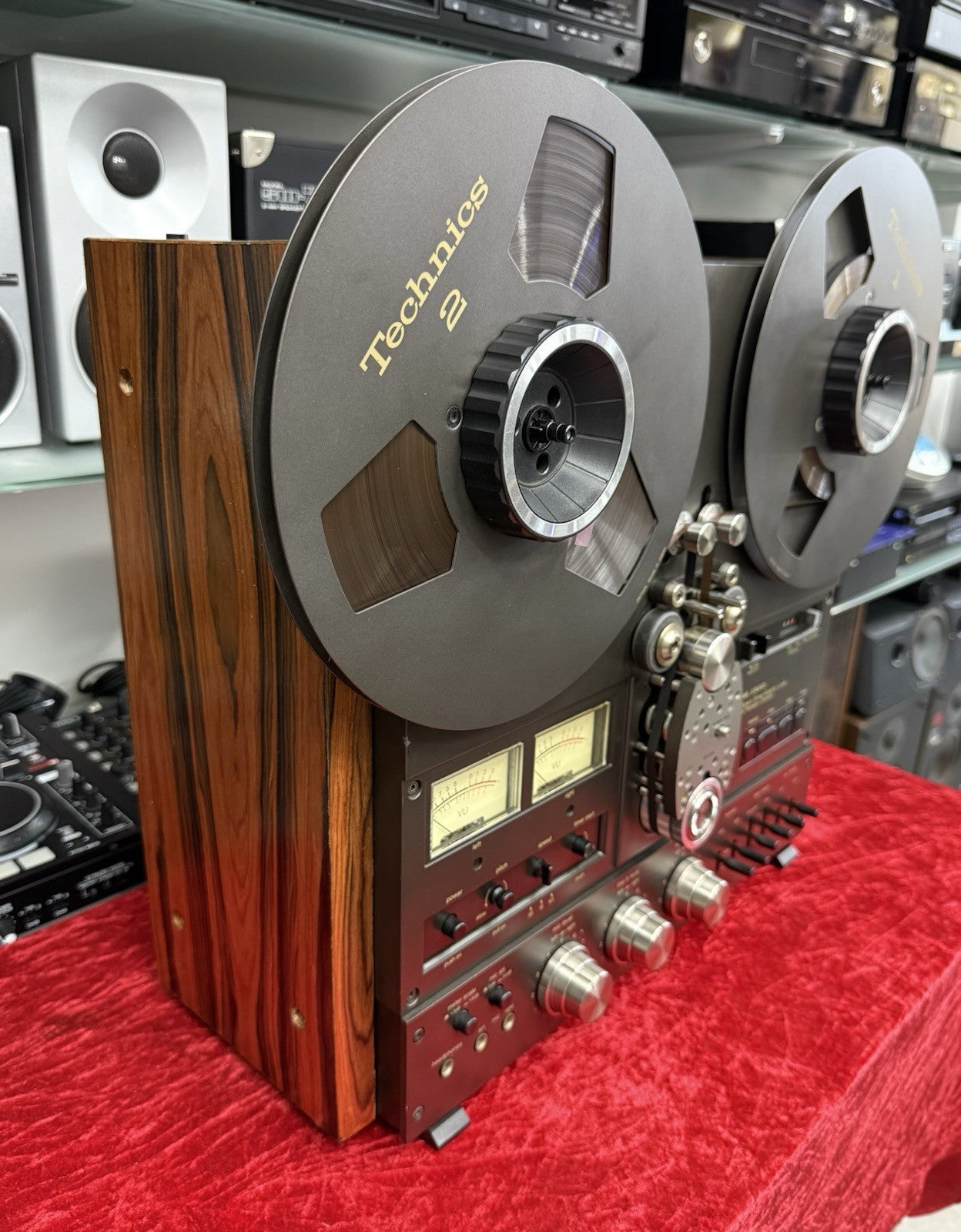 TECHNICS RS 1506U Reel to Reel 2&4 Track 10" Tape WORK w/Original BOX LIKE NEW