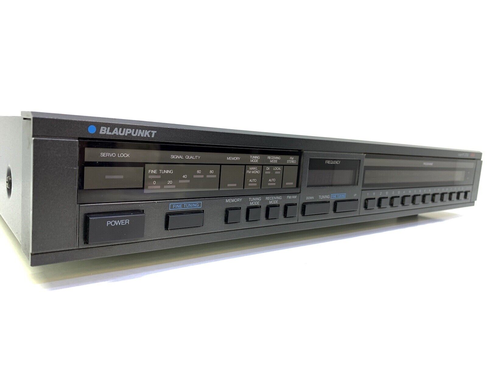 BLAUPUNKT PT-3750 Artech AM/FM Stereo Tuner Digital HiEnd Vintage 1986 Good Look