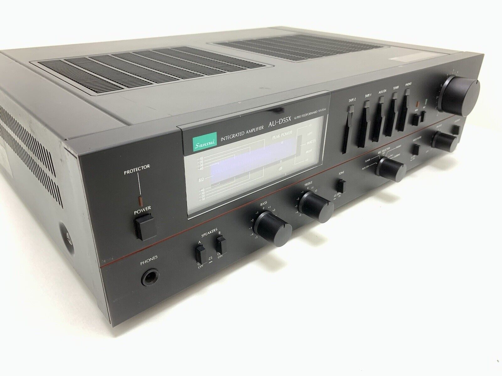 SANSUI AU-D55X Integrated Stereo Amplifier 140 Watts RMS Vintage 1983 Good Look
