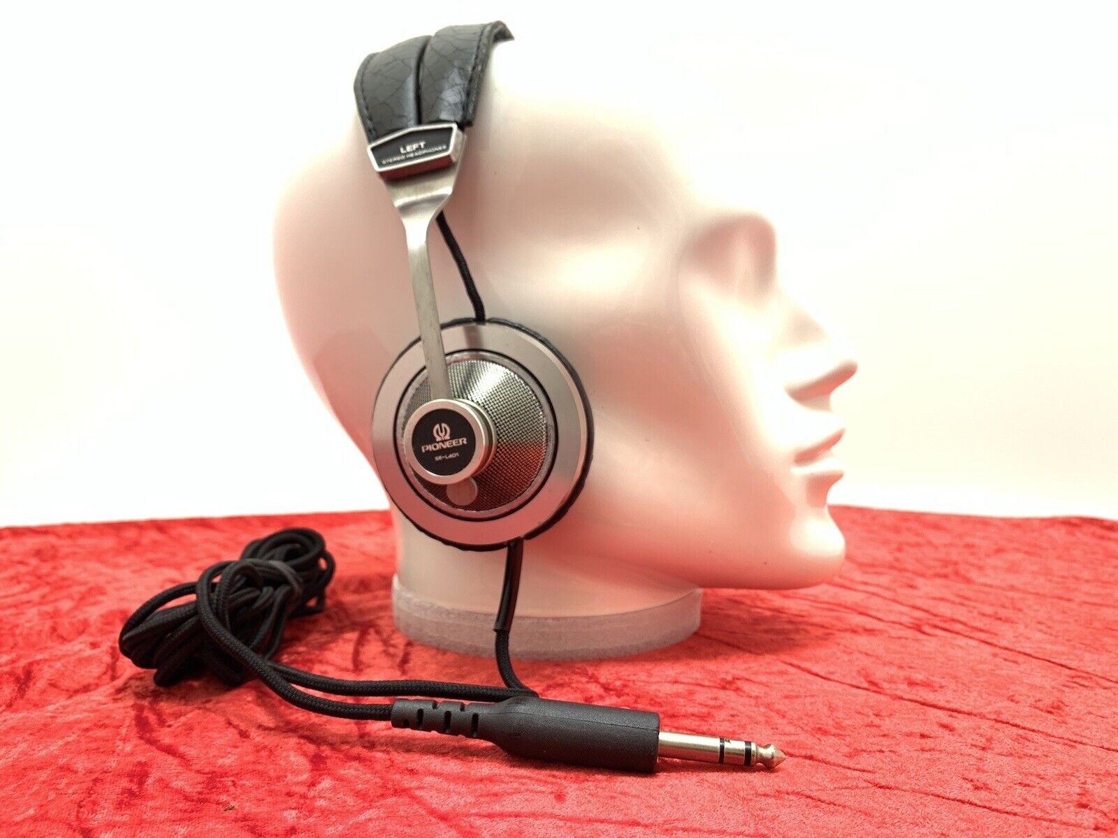 PIONEER SE-L401 Very Rare Headphones Vintage 1974 Hi End Work Good Look