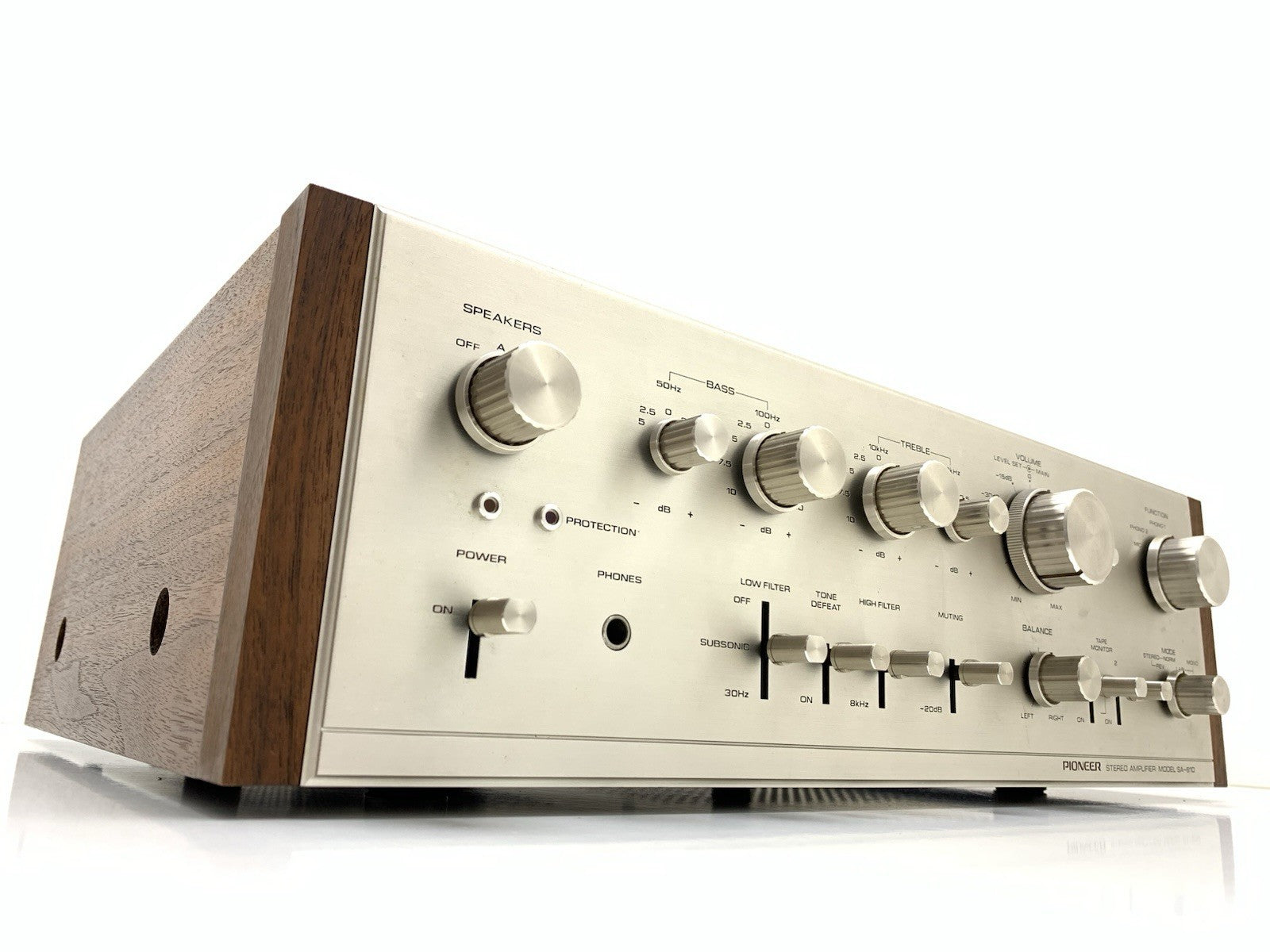 Amplificador estéreo HiFi PIONEER SA 810 de 40+40 vatios RMS