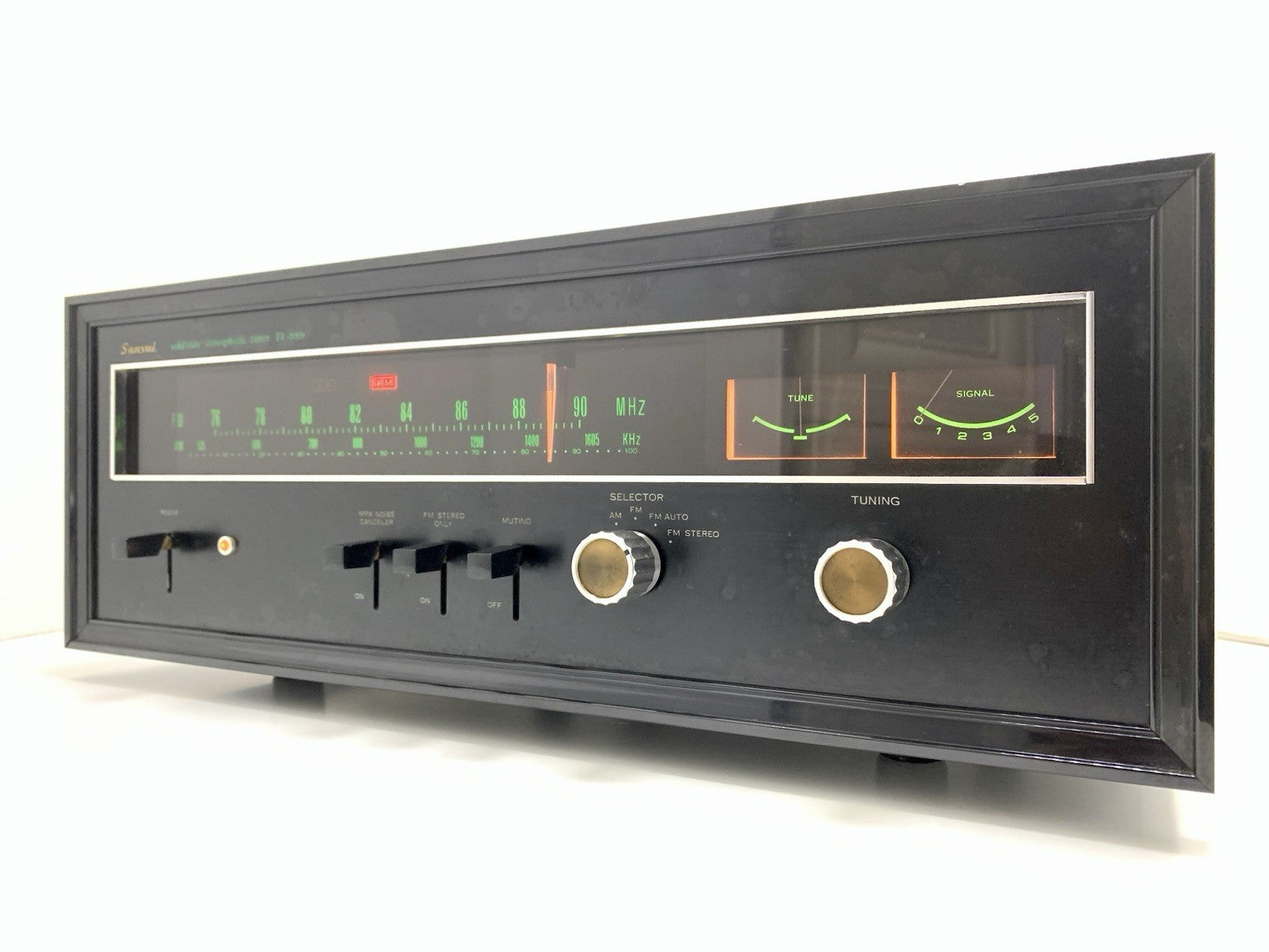 SANSUI TU 999 AM/FM Stereo Tuner Vintage 1970 High End From Japan WORK Good Look