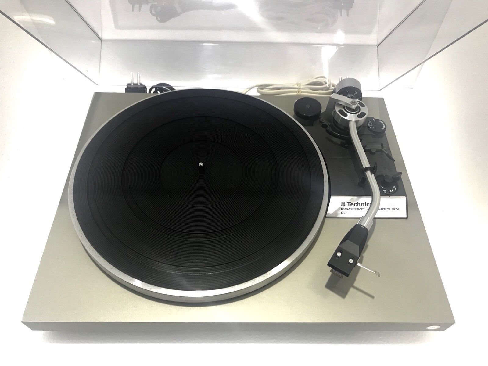 TECHNICS SL 22 Belt Drive Auto-Return Turntable Vintage 1976 Refurbish Like NEW