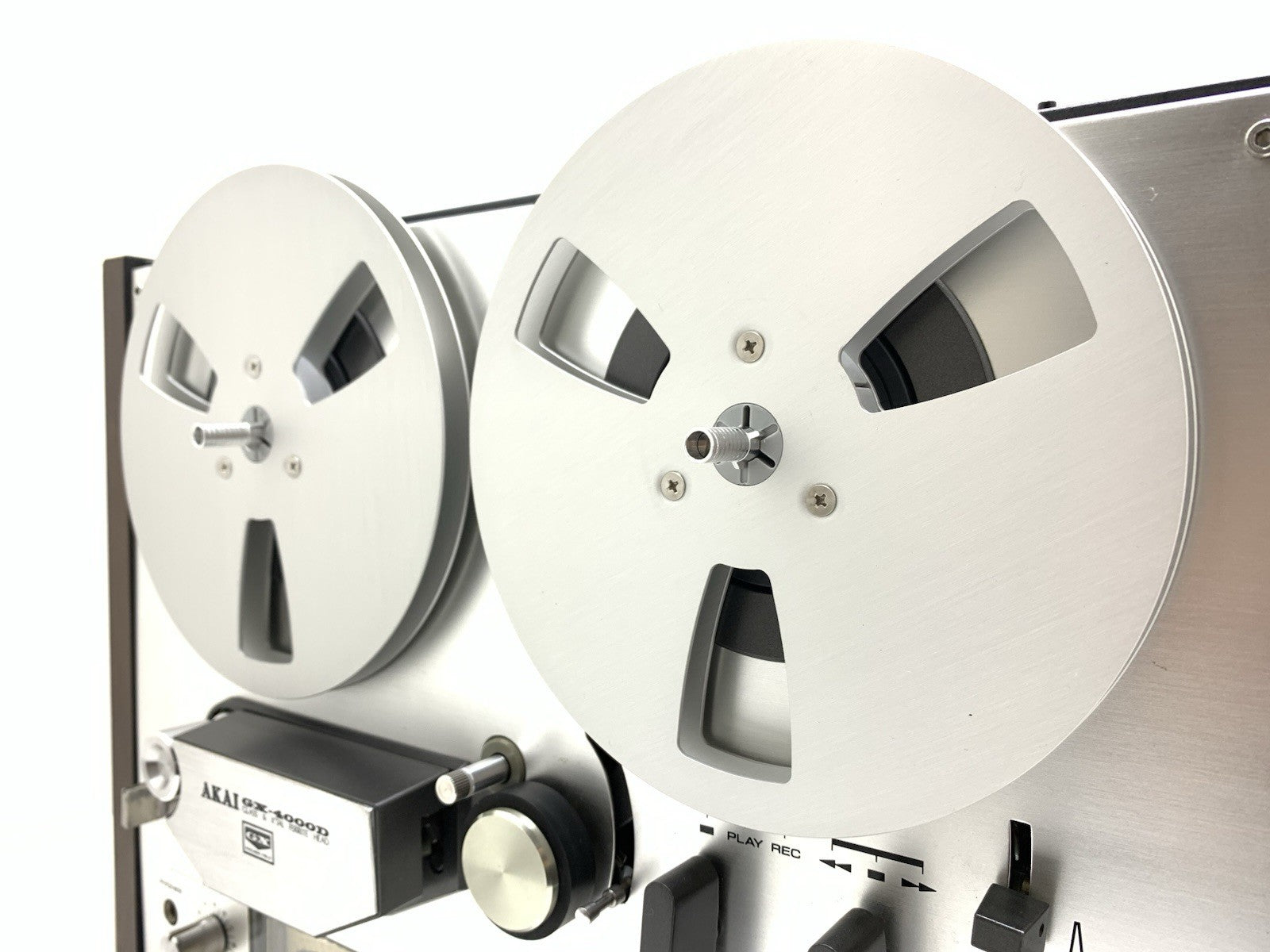 AKAI GX 4000D Reel to Reel Stereo 3Head 4 Track Tape Vintage 1976 WORK Good Look