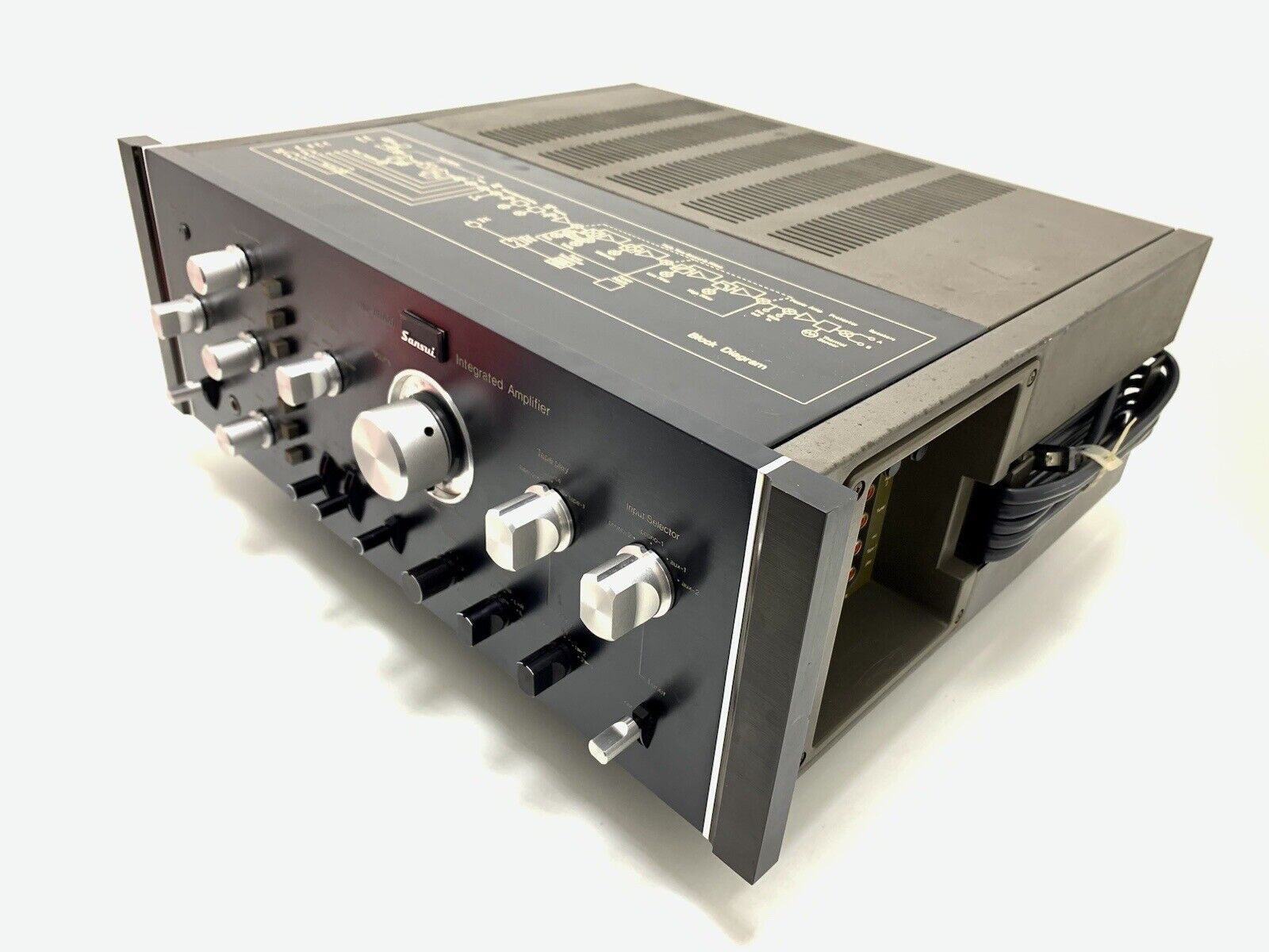 SANSUI AU 11000 RARE Integrated Stereo Amplifier 220W RMS Vintage 1975 GOOD LOOK