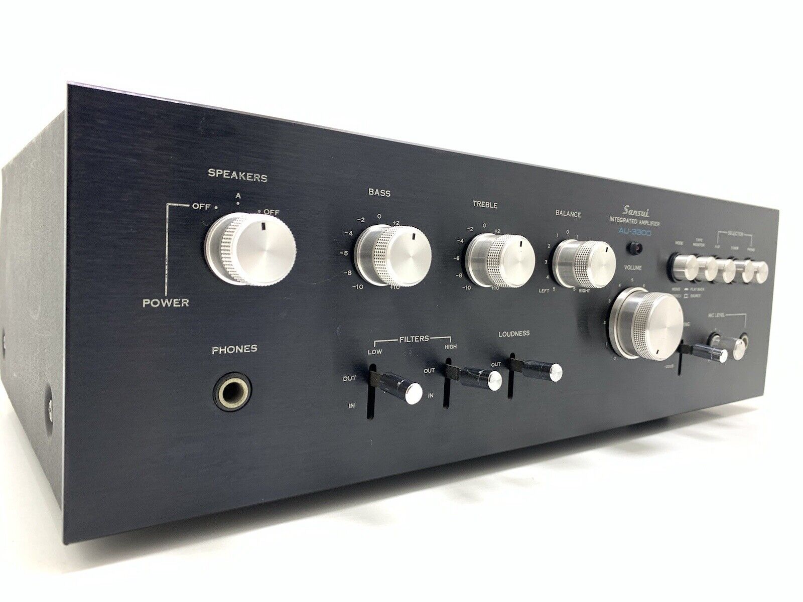Amplificador estéreo integrado SANSUI AU-3300 2x38 WRMS Vintage