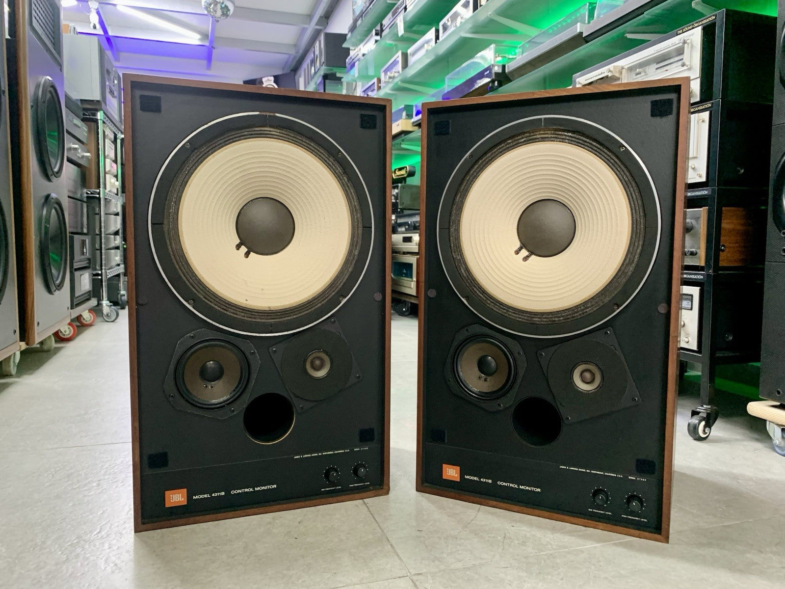 ☆JBL 4311B CONTROL MONITOR スピーカーペア ☆中古☆ 【公式通販】