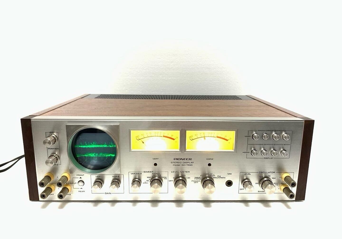 PIONEER SD-1100 Stereo Display Audio Scope VERY RARE Vintage 1972 WORK Good Look