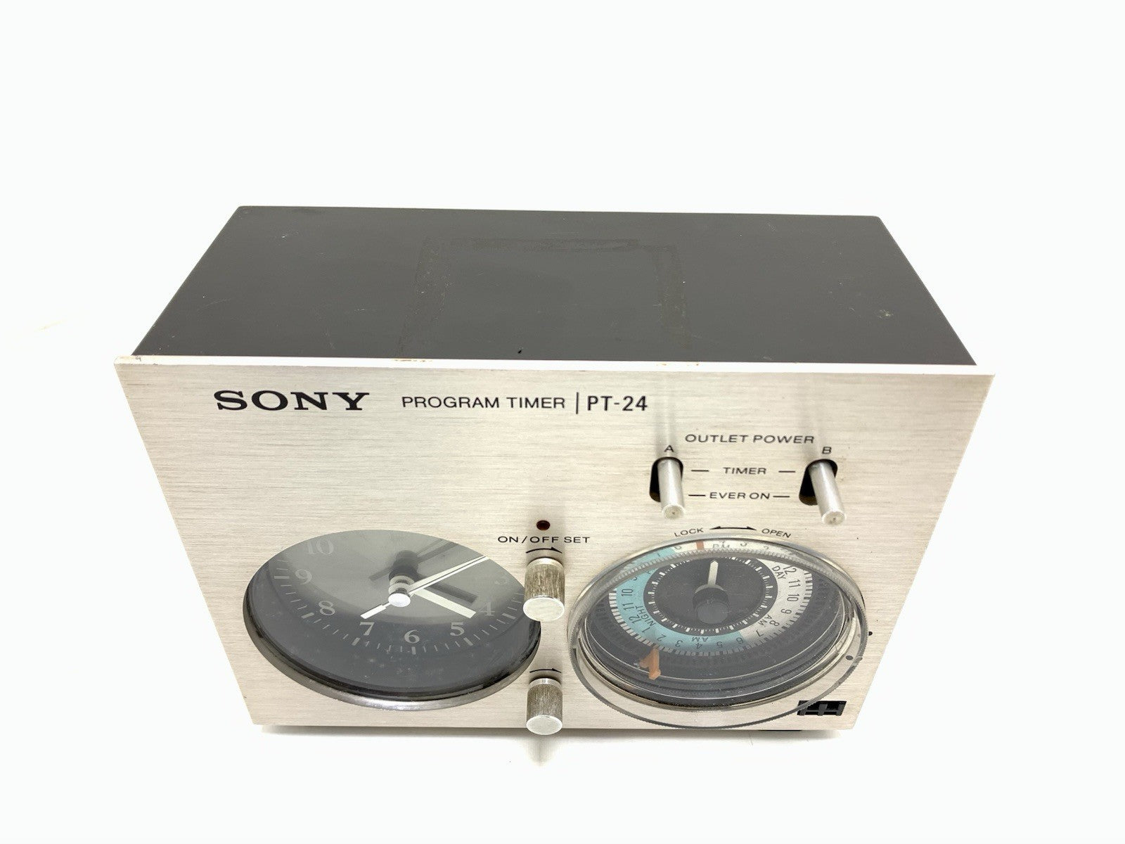 SONY PT 24 Audio Programmer Timer Display Vintage 1970 WORK 220 Volts Good Look