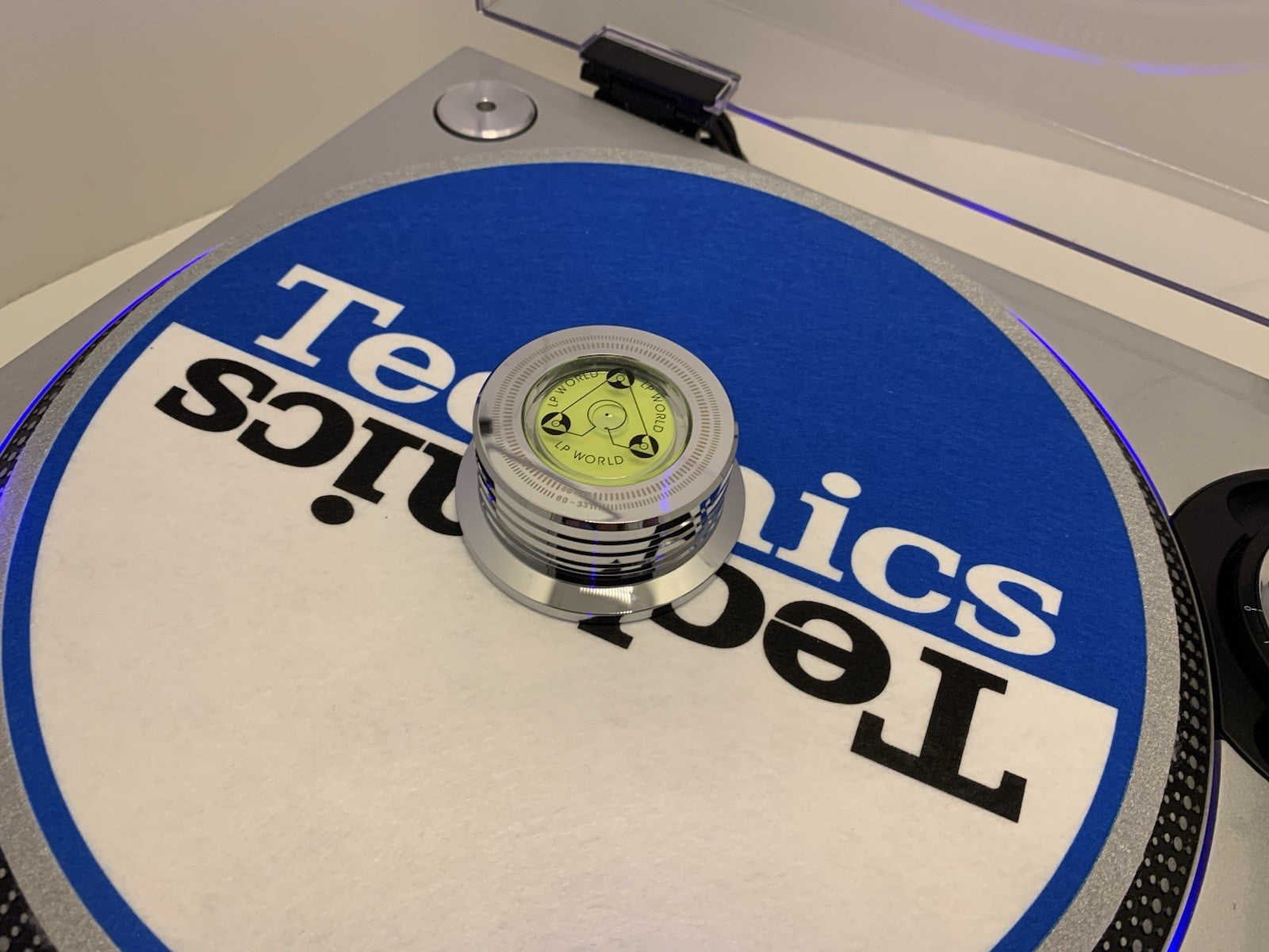 TECHNICS SL 1200 MK2 Direct Drive Turntable Vintage NEW BLUE LEDs WORK Like New