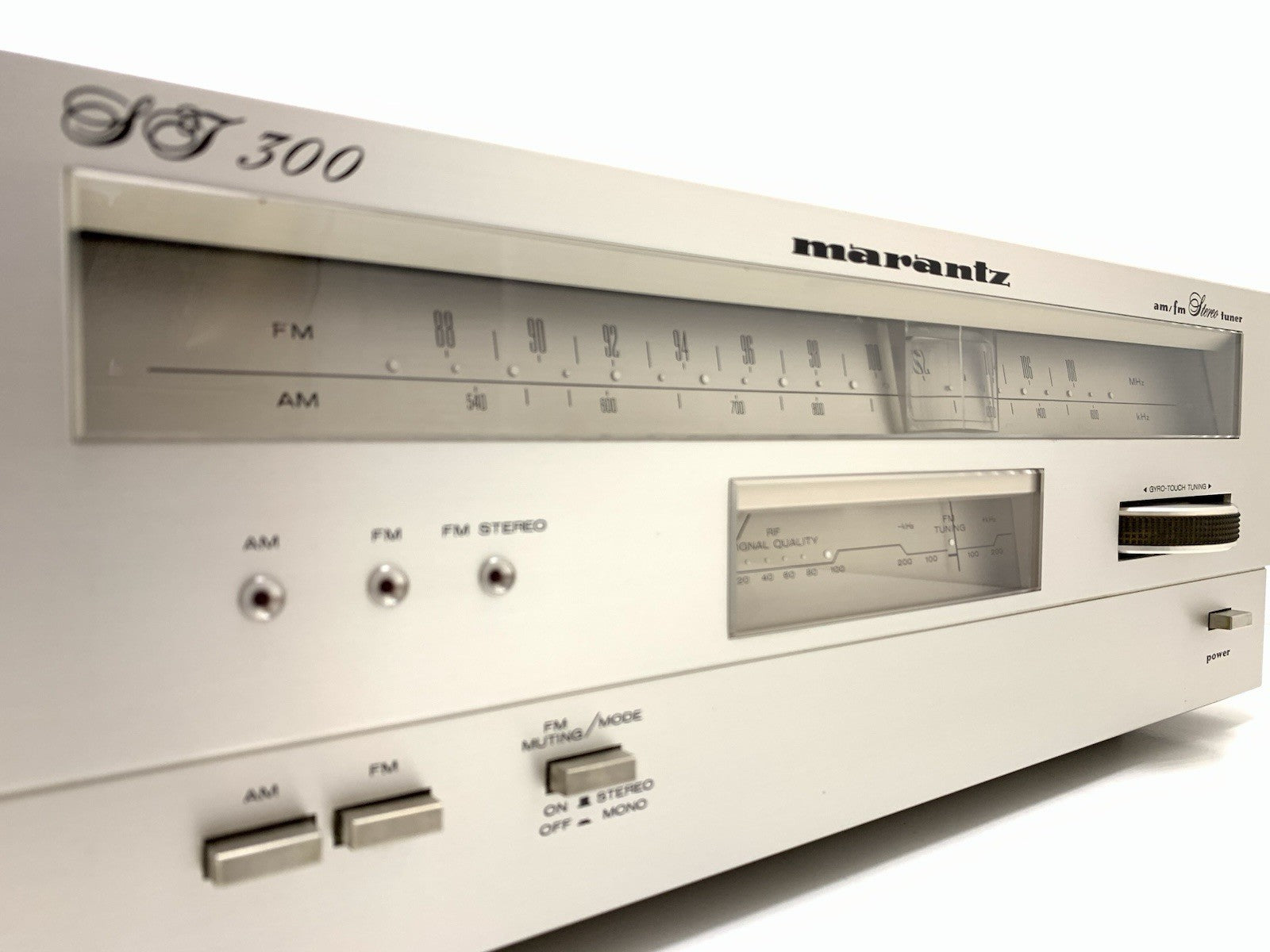 MARANTZ ST 300 AM/FM Stereo Analog Gyro-Touch Tuner Vintage 1979 WORK Good Look