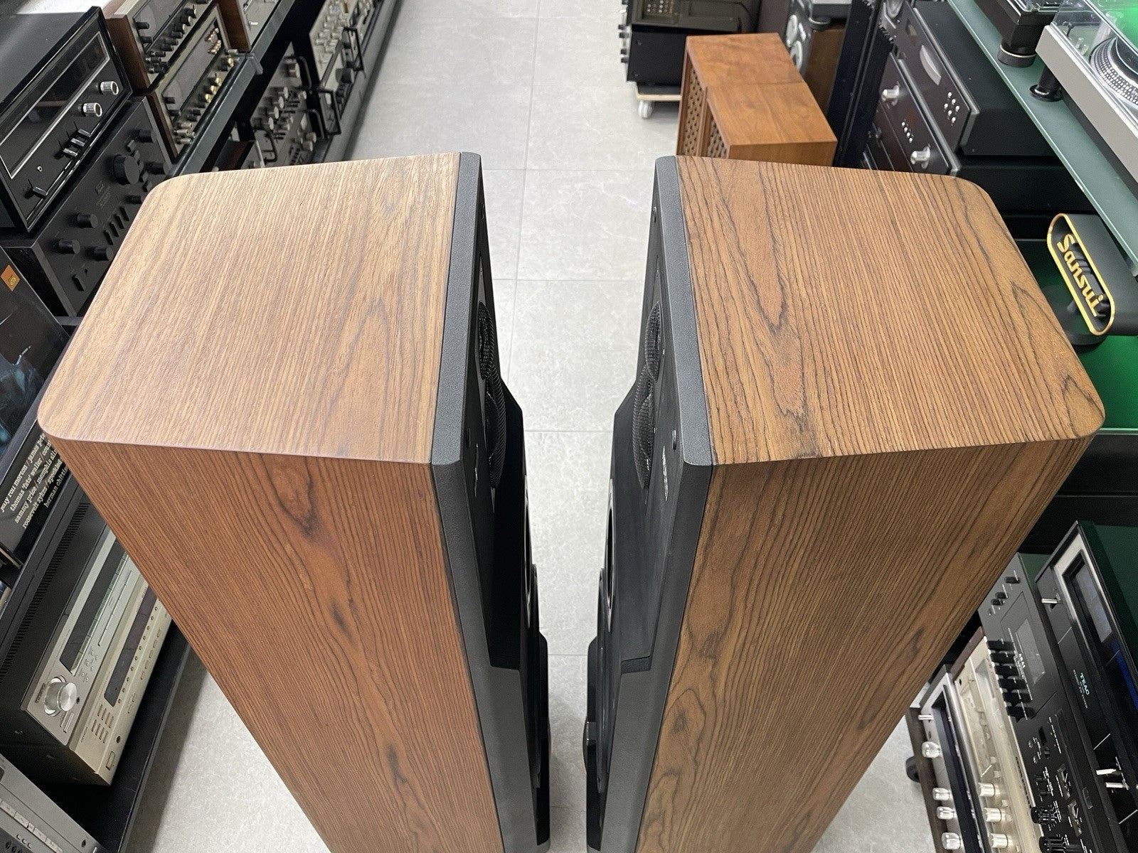 JBL XPL 200 LEGENDARY 4 Way Speakers 200 Watts RMS Vintage 1989 WORK Good Look