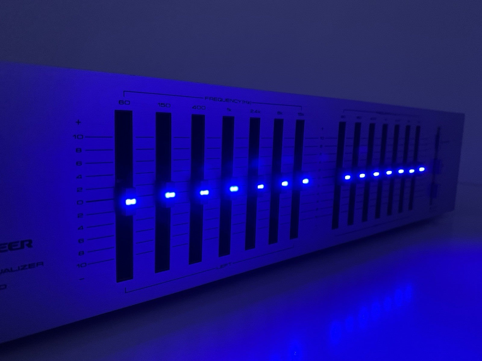 PIONEER SG 300 Graphic Equalizer BLUE LINE Vintage 1983 Hi End Working Good Look