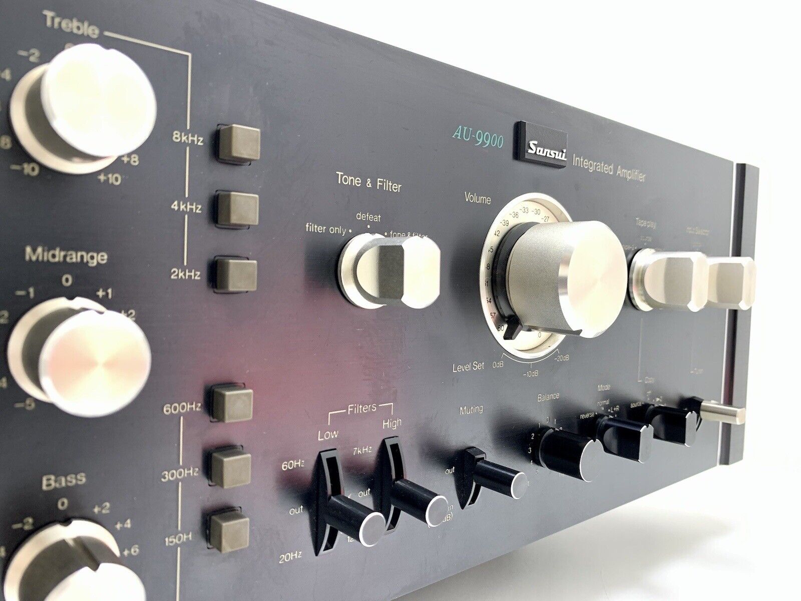 SANSUI AU-9900 Integrated Stereo Amplifier 160 Watts RMS Vintage 1975 GOOD LOOK