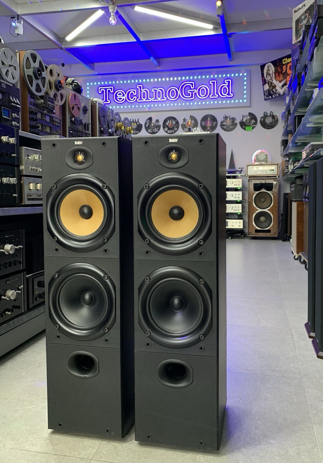 Bowers & Wilkins Vintage Speakers – TechnoGold – TechnoGold Audio