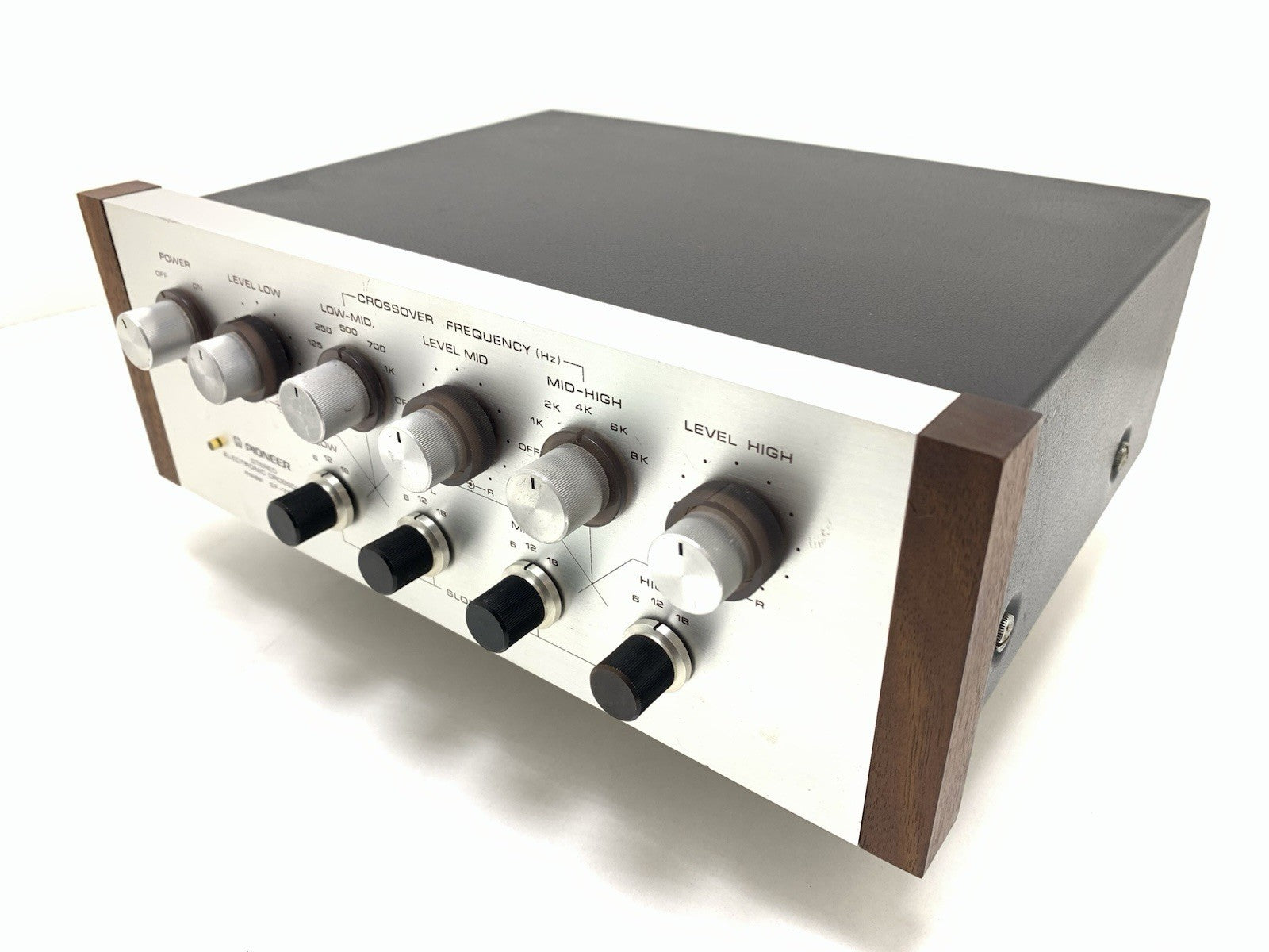 PIONEER SF 70 SF 700 ELECTRONIC CROSSOVER 3/2 Way Vintage 1969 WORK Good Look