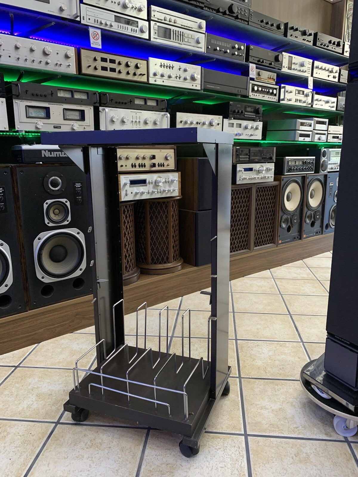 FISHER RA-7000 Original Audio Rack Very Rare Vintage 70's for TECHNICS Good Look