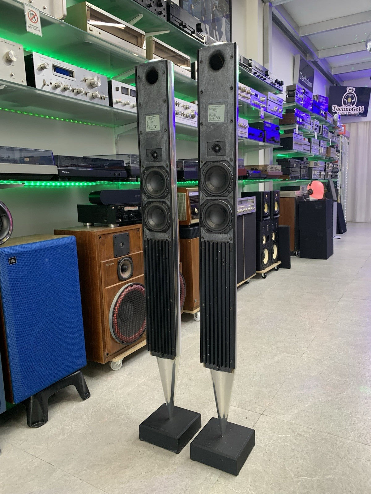 Bang Olufsen B&O BEOLAB 8000 Vintage Cassa Attiva 2 Vie