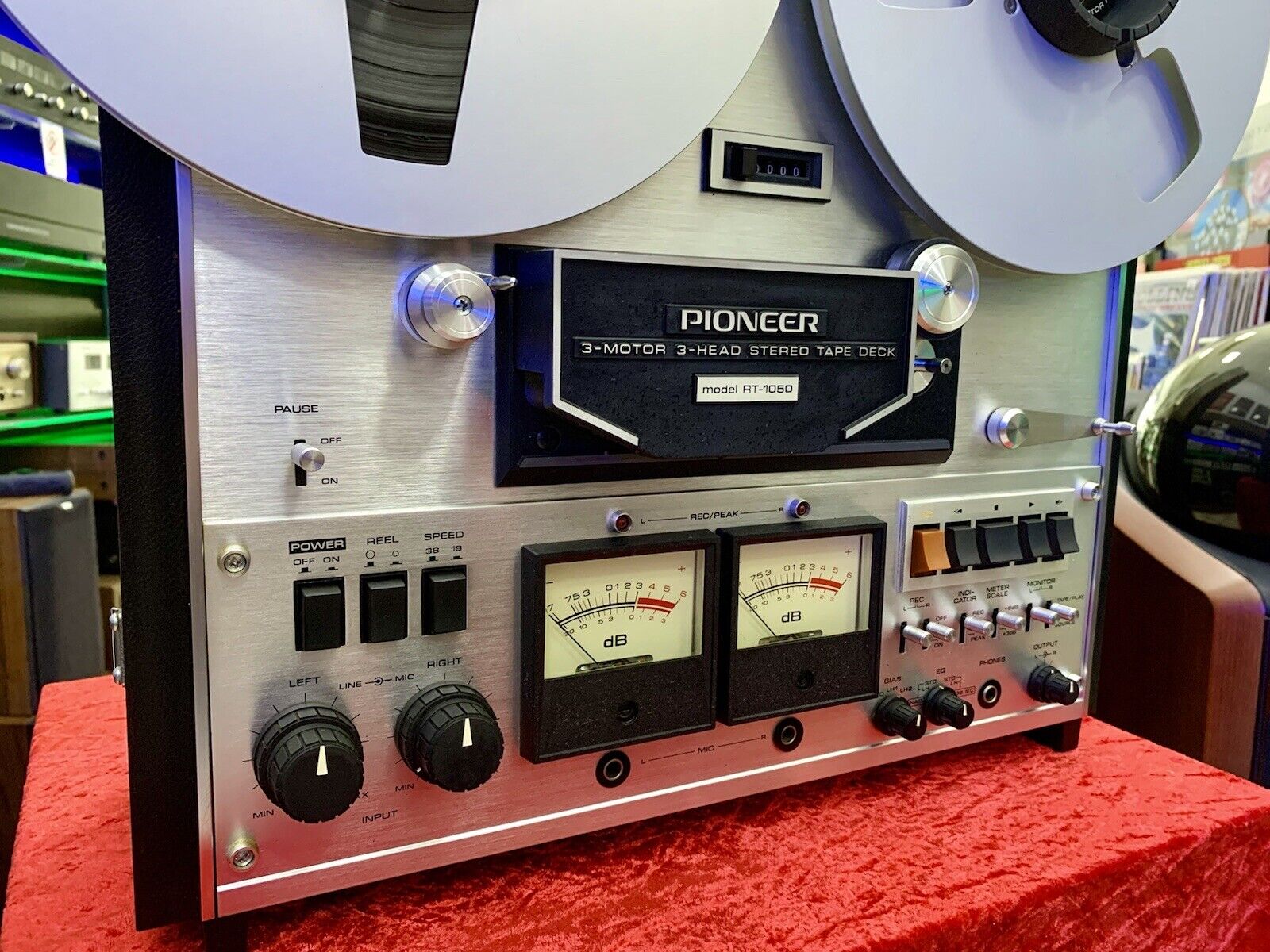 PIONEER RT-1050 Reel to Reel 2Track 10" Tape Vintage 1974 Original Rare LIKE NEW
