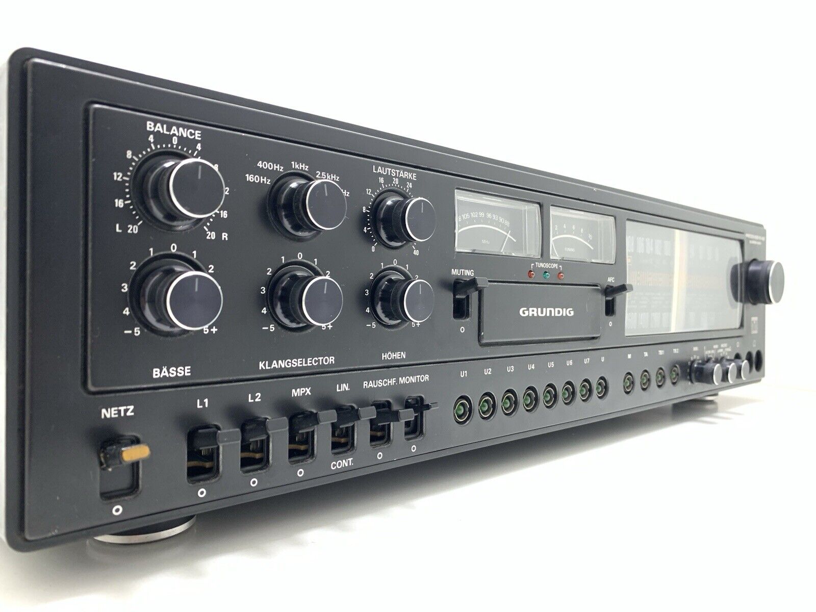 GRUNDIG R 45 Stereo Monster Receiver 2X 50 WRMS Vintage 1977 WORKING Good Look