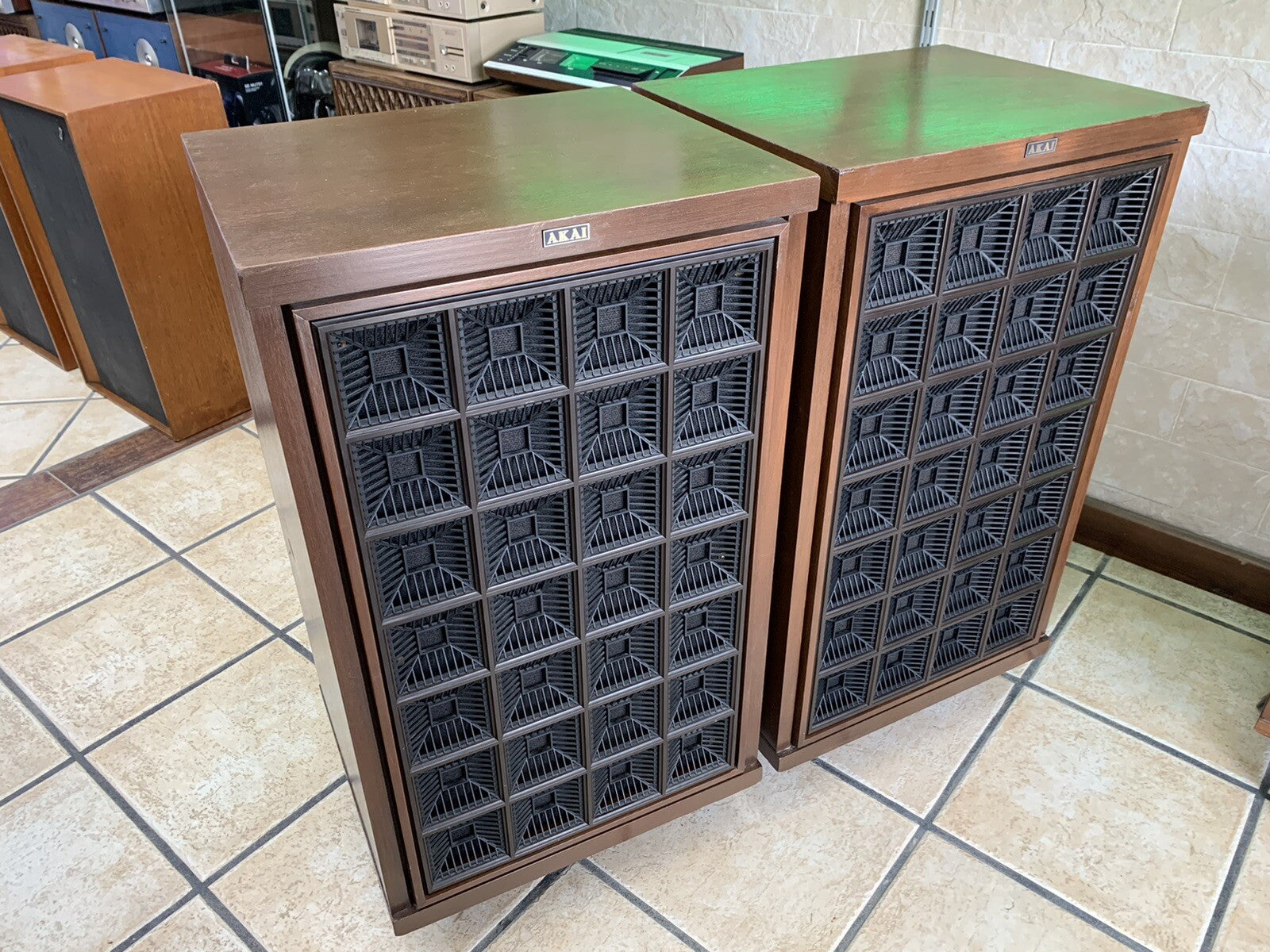 AKAI SW-180 Rare Original Speakers 3 Way 60W RMS Vintage WORK Perfect Good Look