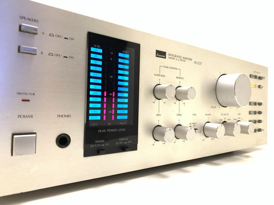 SANSUI AU D7 Integrate Stereo Amplifier 65+65 Watts RMS Vintage 1980 Good Look
