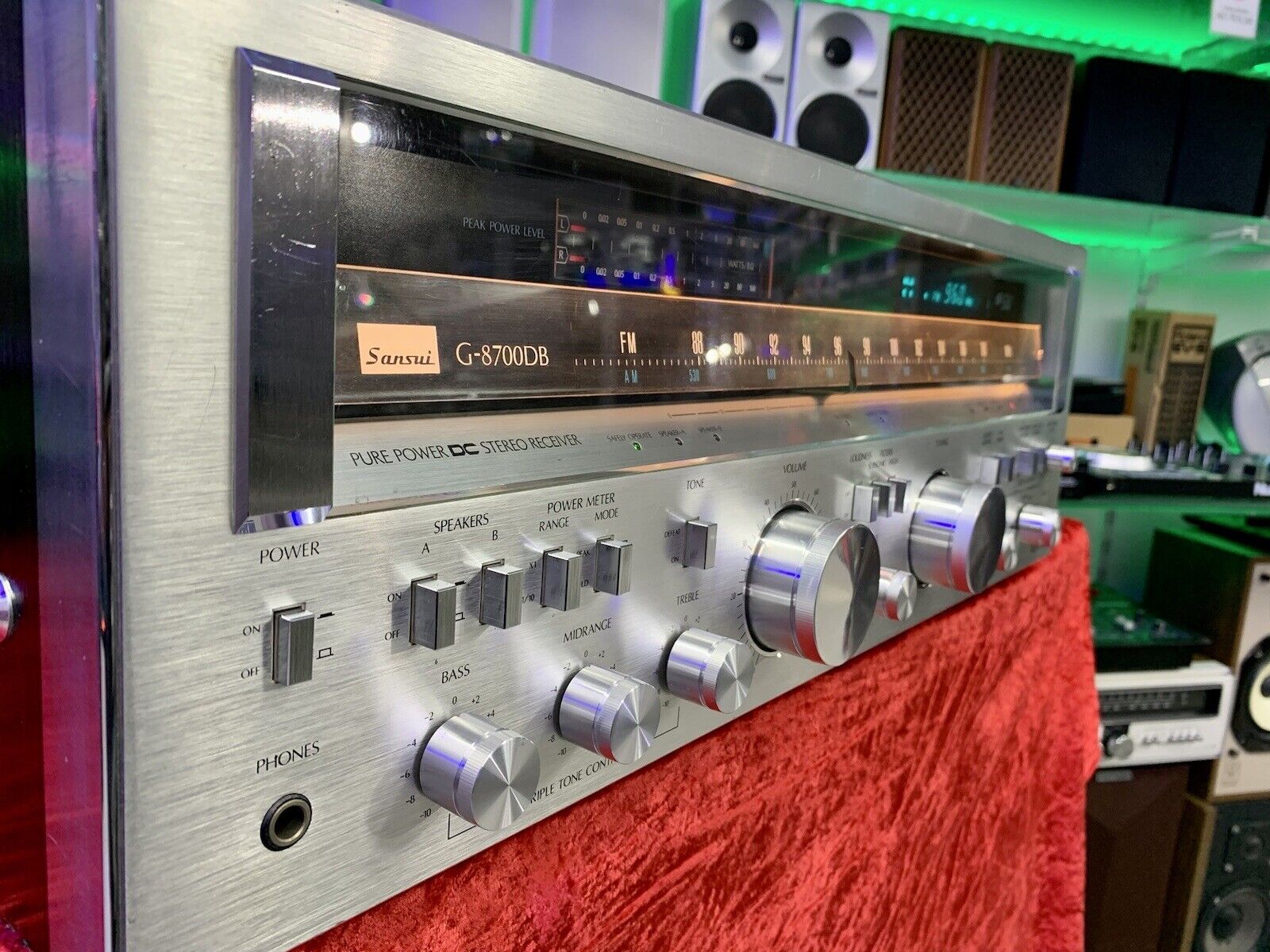 SANSUI G 8700DB Stereo Receiver 2X 160 Watts RMS Vintage 1979 WORK GOOD LlKE NEW