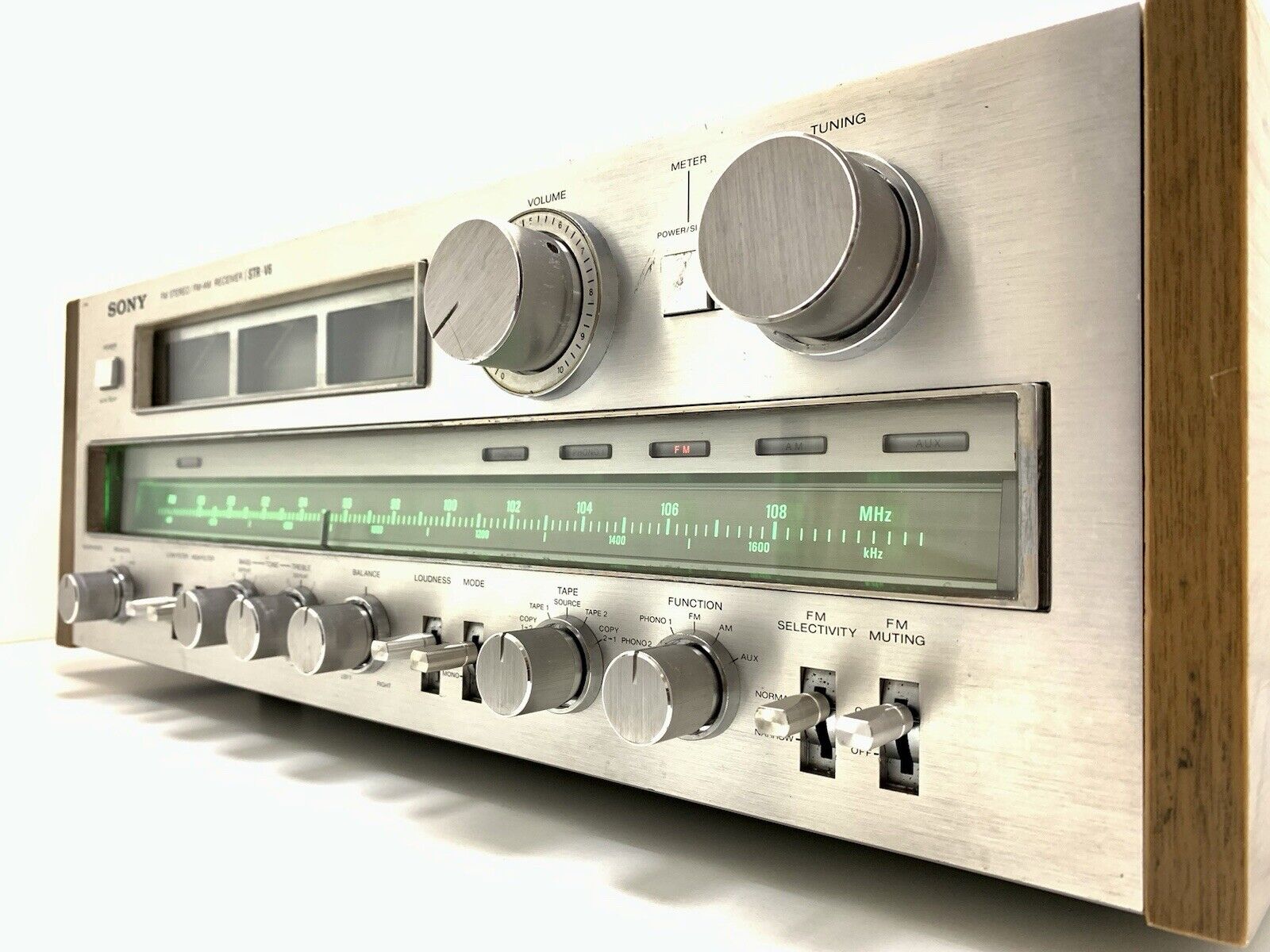 SONY STR V6 Stereo Monster Receiver 2X 115 WRMS Vintage 1978 REFURBISH Good Look