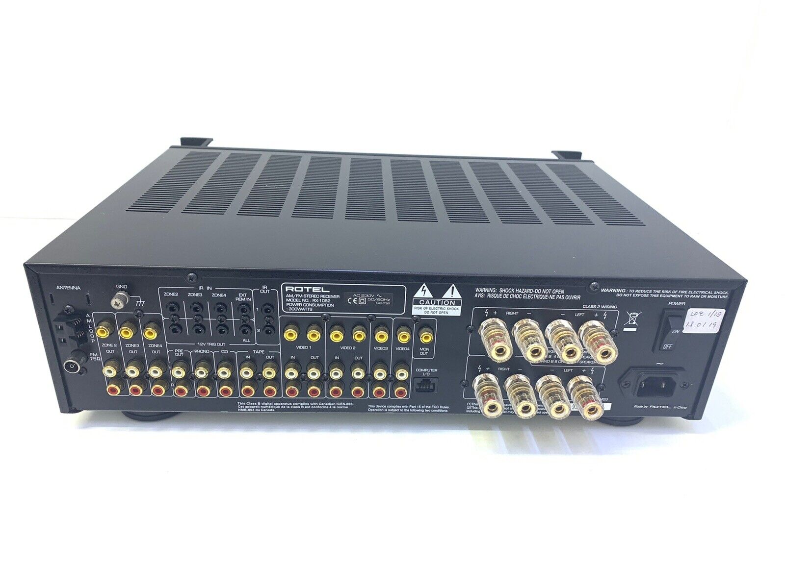 ROTEL RX-1052 Stereo AV Receiver 200 W RMS Vintage 2005 Remote Perfect LlKE NEW