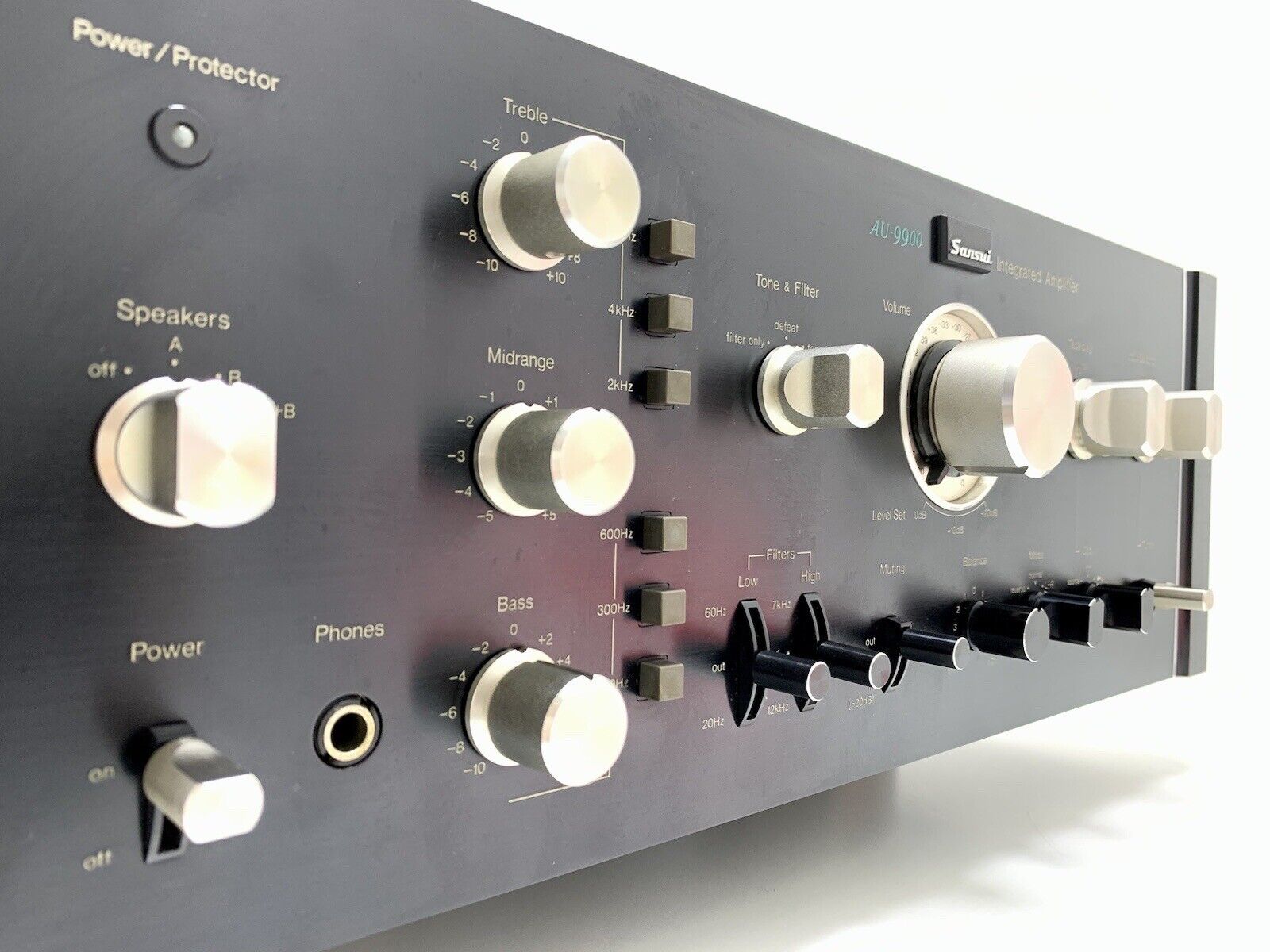SANSUI AU-9900 Integrated Stereo Amplifier 160 Watts RMS Vintage 1975 GOOD LOOK