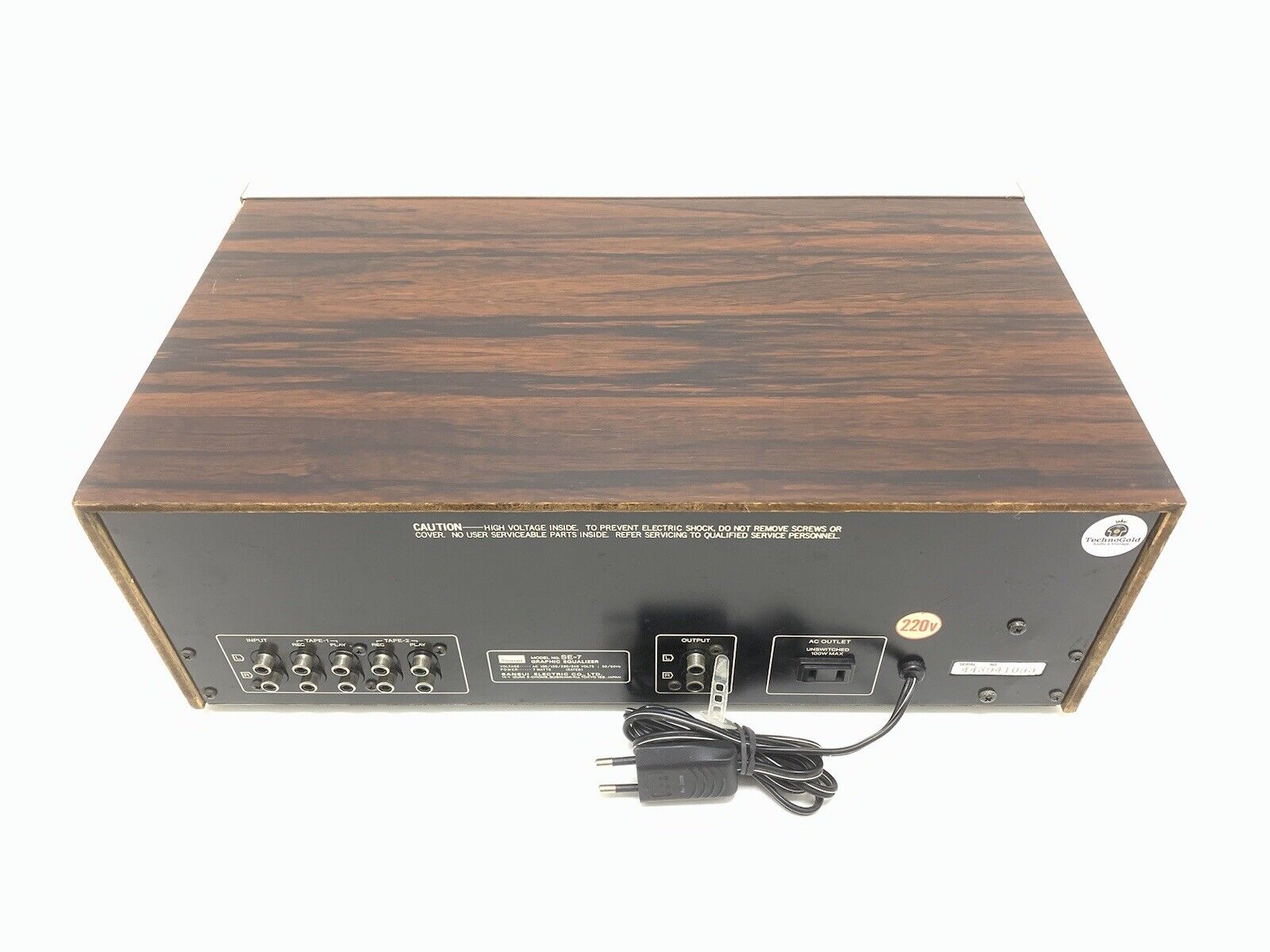 SANSUI SE-7 Stereo Graphic Equalizer  Vintage 1979  Wood WORK PERFECT Good Look