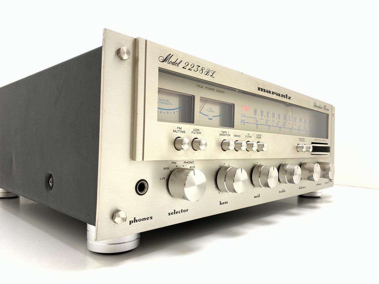 MARANTZ 2238BL Stereo Receiver 2X 42 Watts RMS Vintage 1977 RARE WORK Good Look