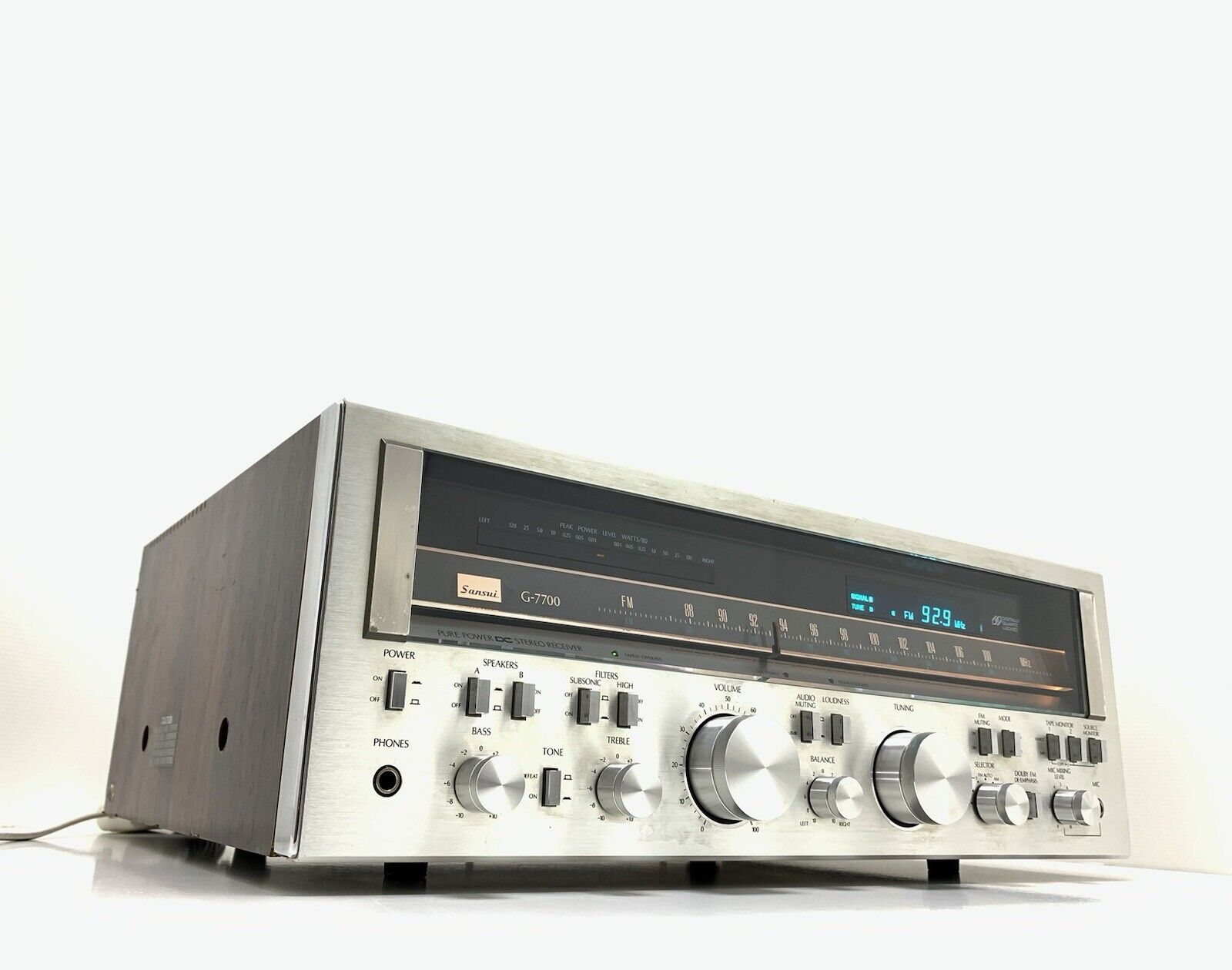 SANSUI G 7700 Stereo HiFi Receiver 120+120 Watts RMS Vintage 1979 WORK GOOD LOOK