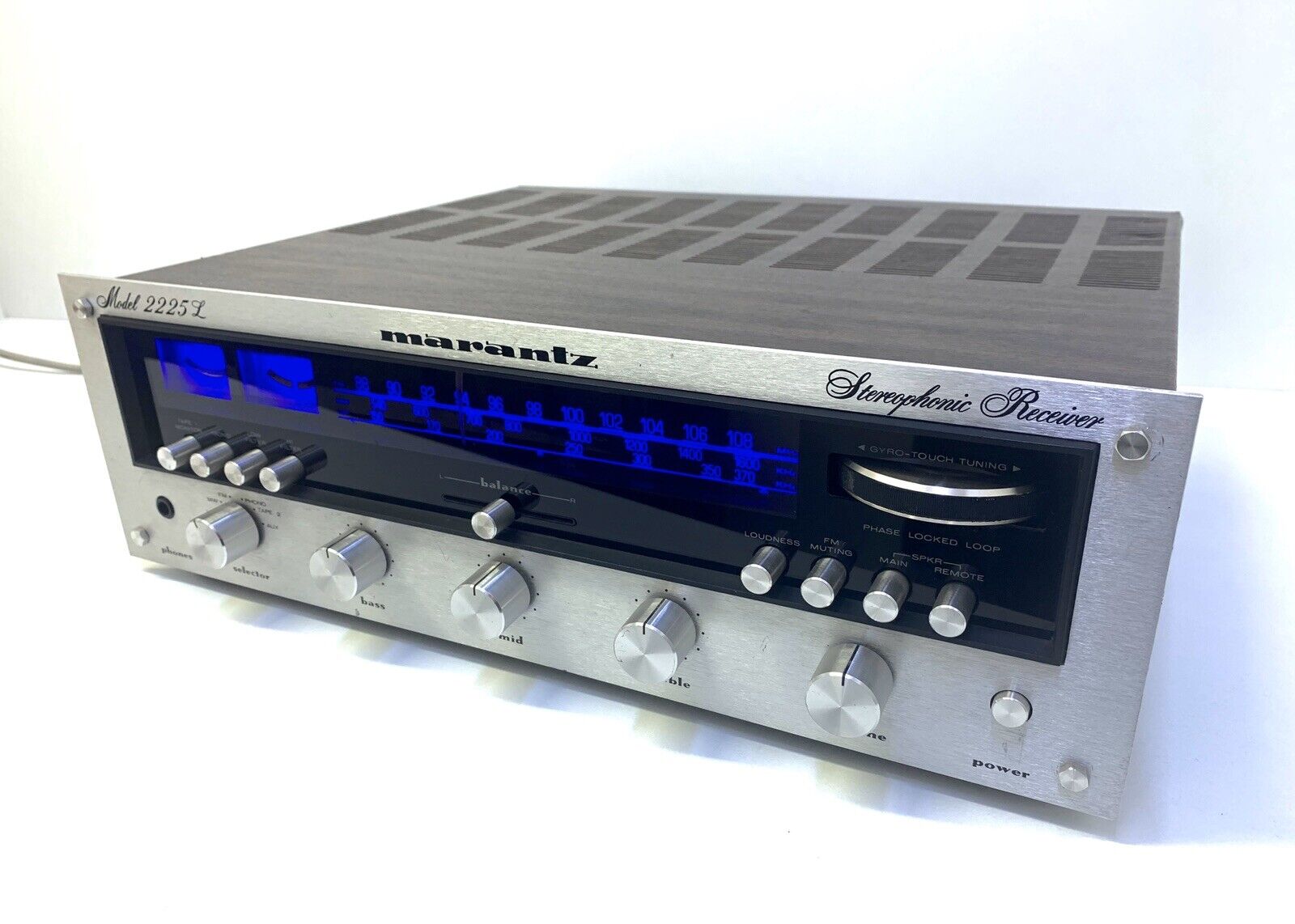 MARANTZ 2225L Stereo Receiver 50Watts RMS Vintage 1976 RARE REFURBISHED GoodLook
