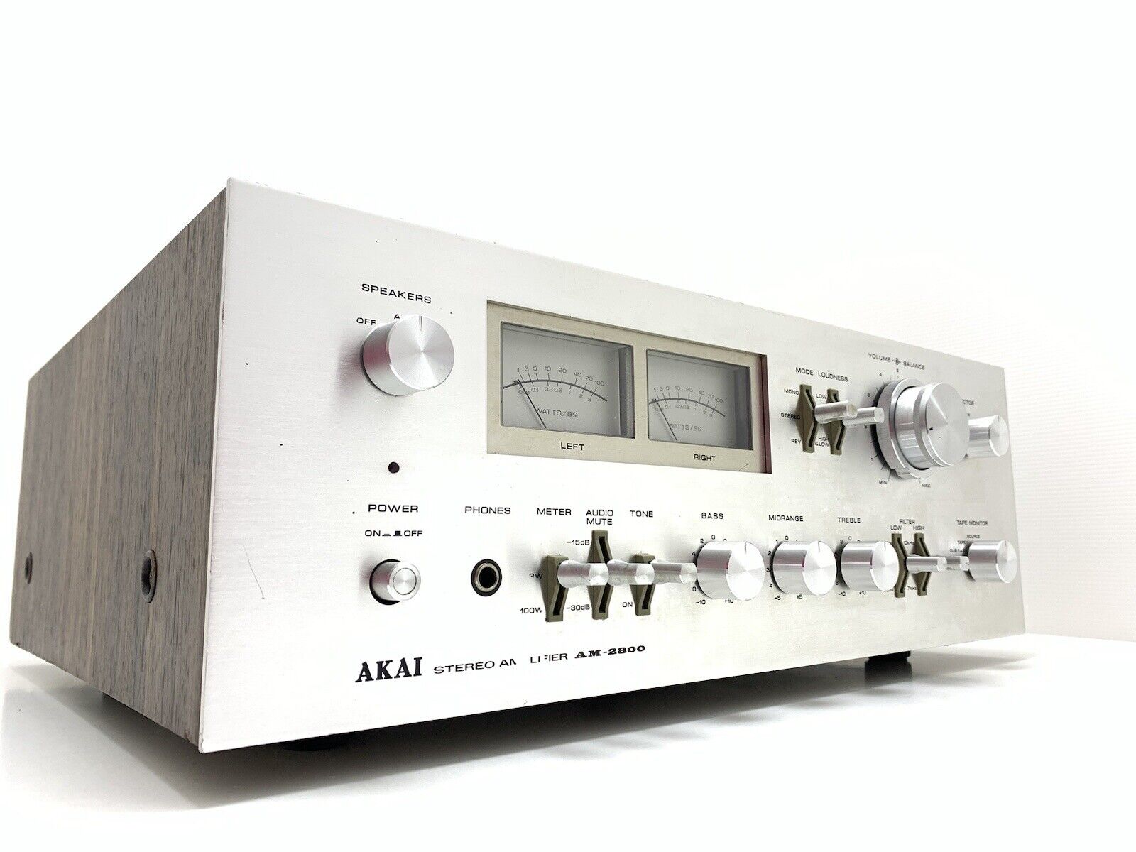 AKAI AM-2800 Stereo Amplifier 160 Watts RMS Vintage 1976 Working 100% Good Look