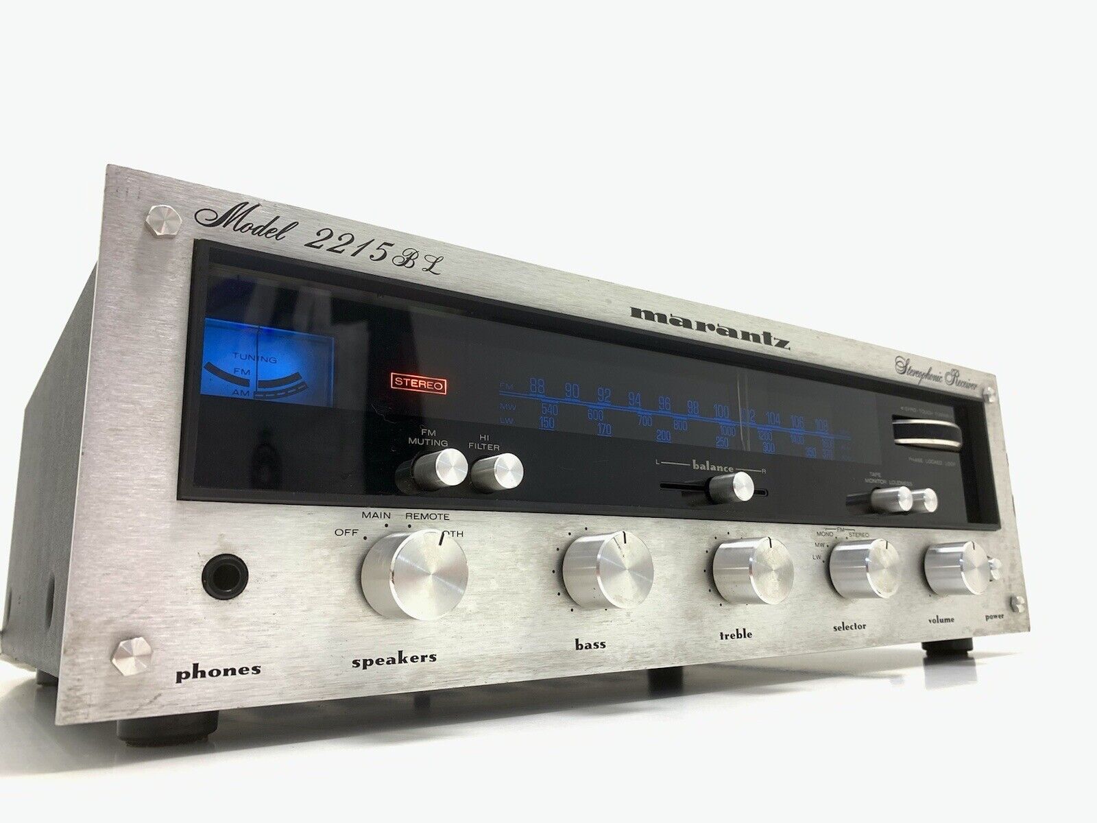 MARANTZ 2215BL Stereo Receiver 2 X 15 Watts RMS Vintage 1975 RARE Work Good Look
