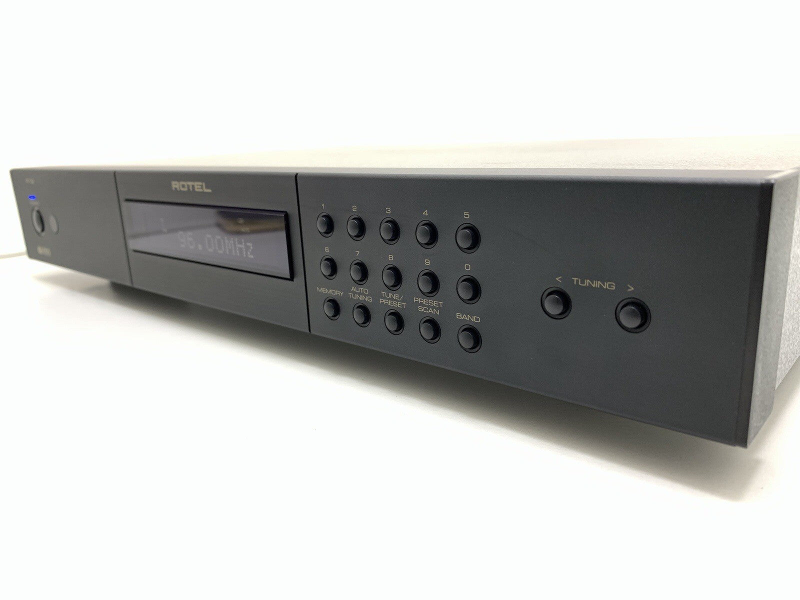 Rotel Rt 02 Am/Fm Stereo Tuner Digital RDS Remote Hi End Vintage Work Good Look