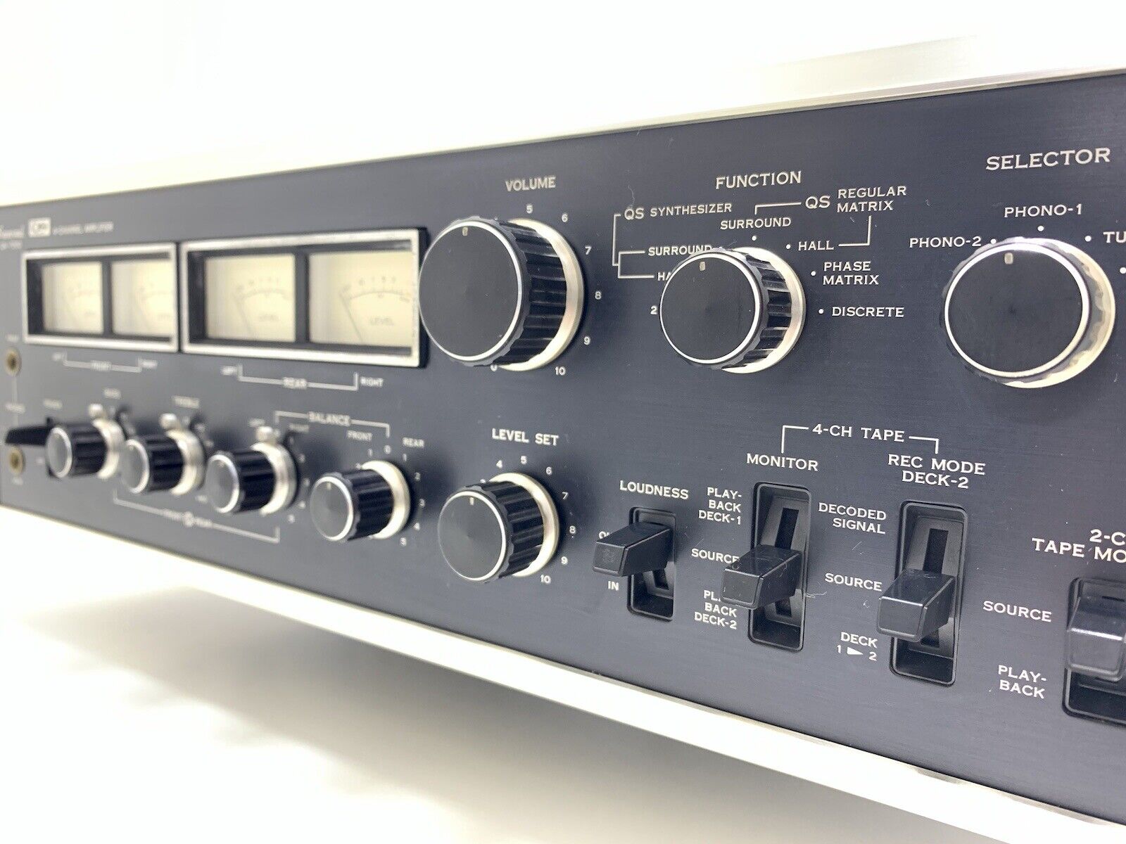 SANSUI QA-7000 Four 4 Channel Amplifier 80 Watts RMS Vintage