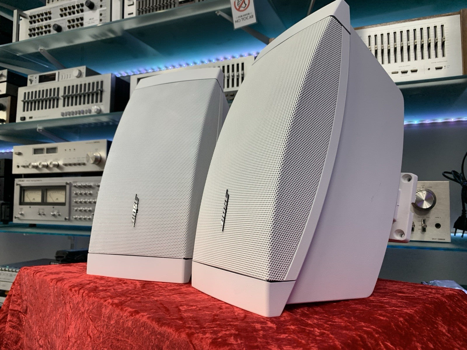 BOSE DS 100SE Free Space Commercial PRO Speaker 2Way 100Watts RMS WORK Good Look