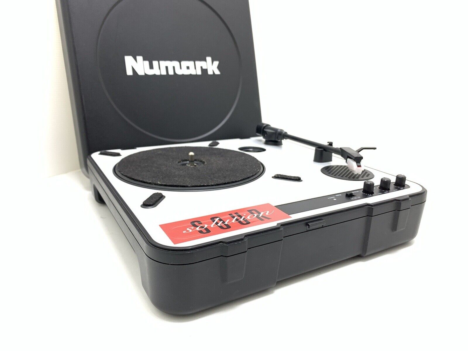 NUMARK PT-01 USB Turntable Belt Drive Portable 3 Speed Vintage Work Good Look